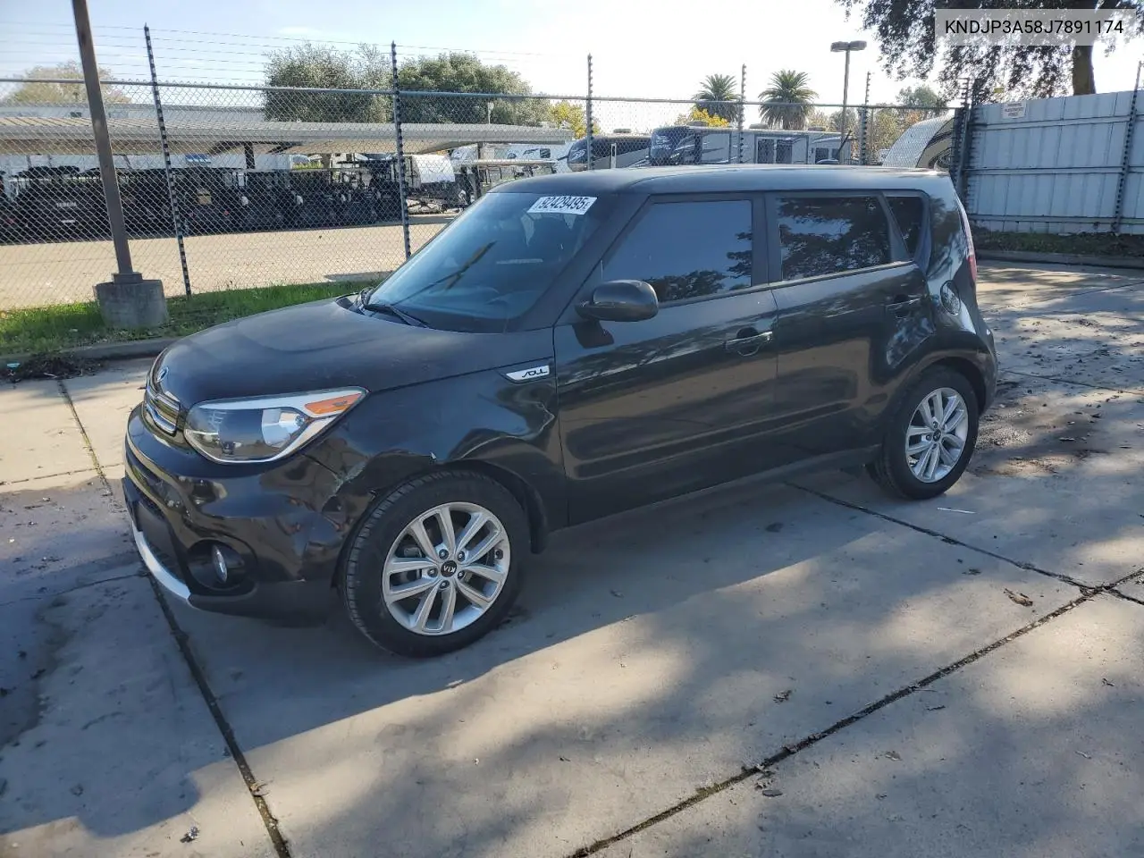 KNDJP3A58J7891174 2018 Kia Soul +