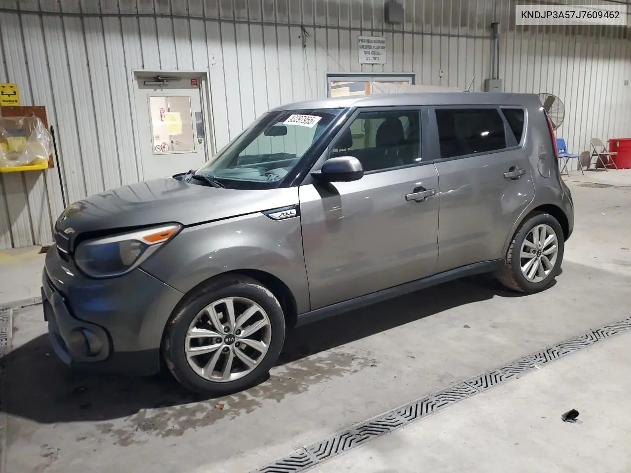 KNDJP3A57J7609462 2018 Kia Soul +