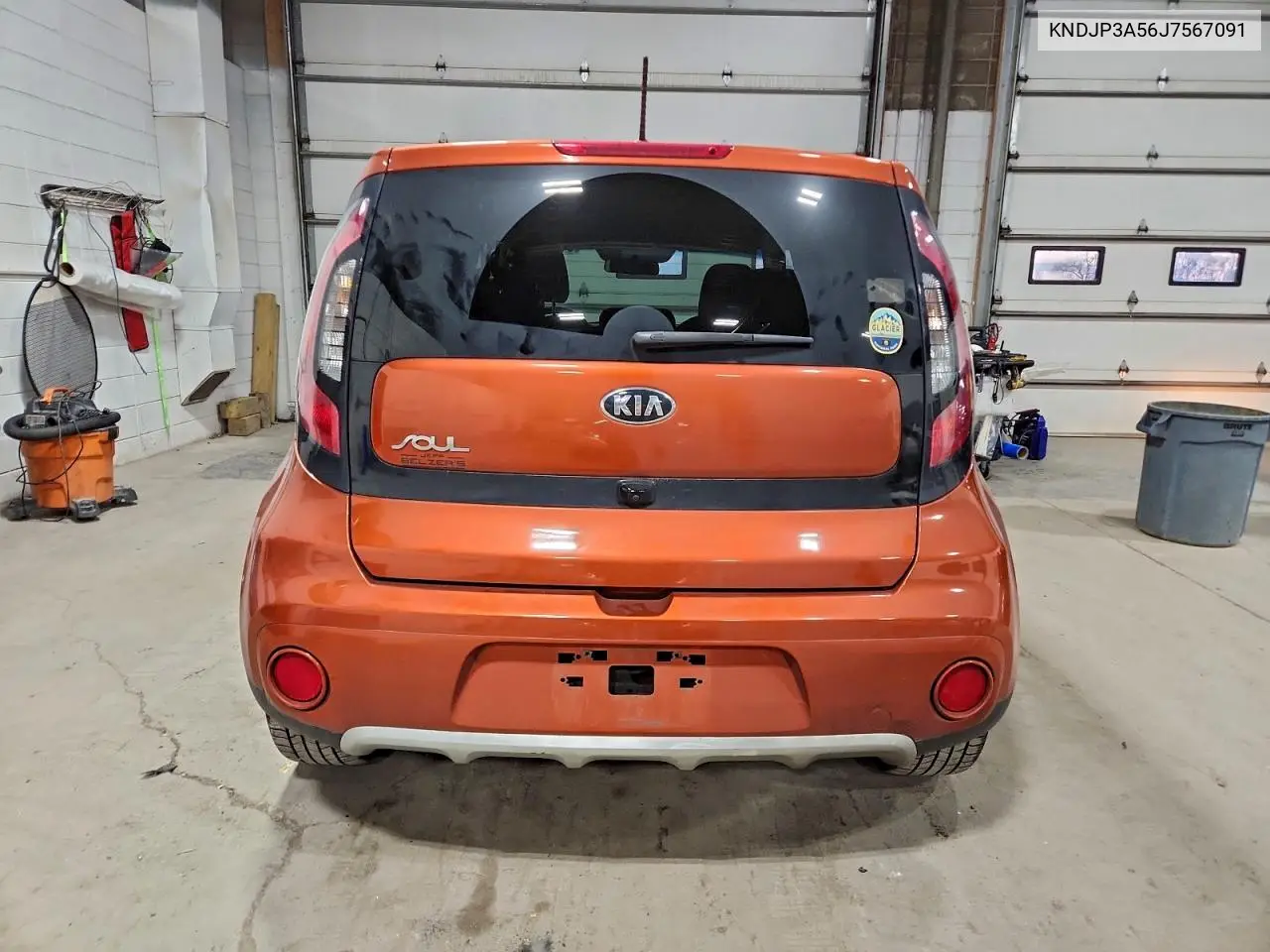 KNDJP3A56J7567091 2018 Kia Soul +