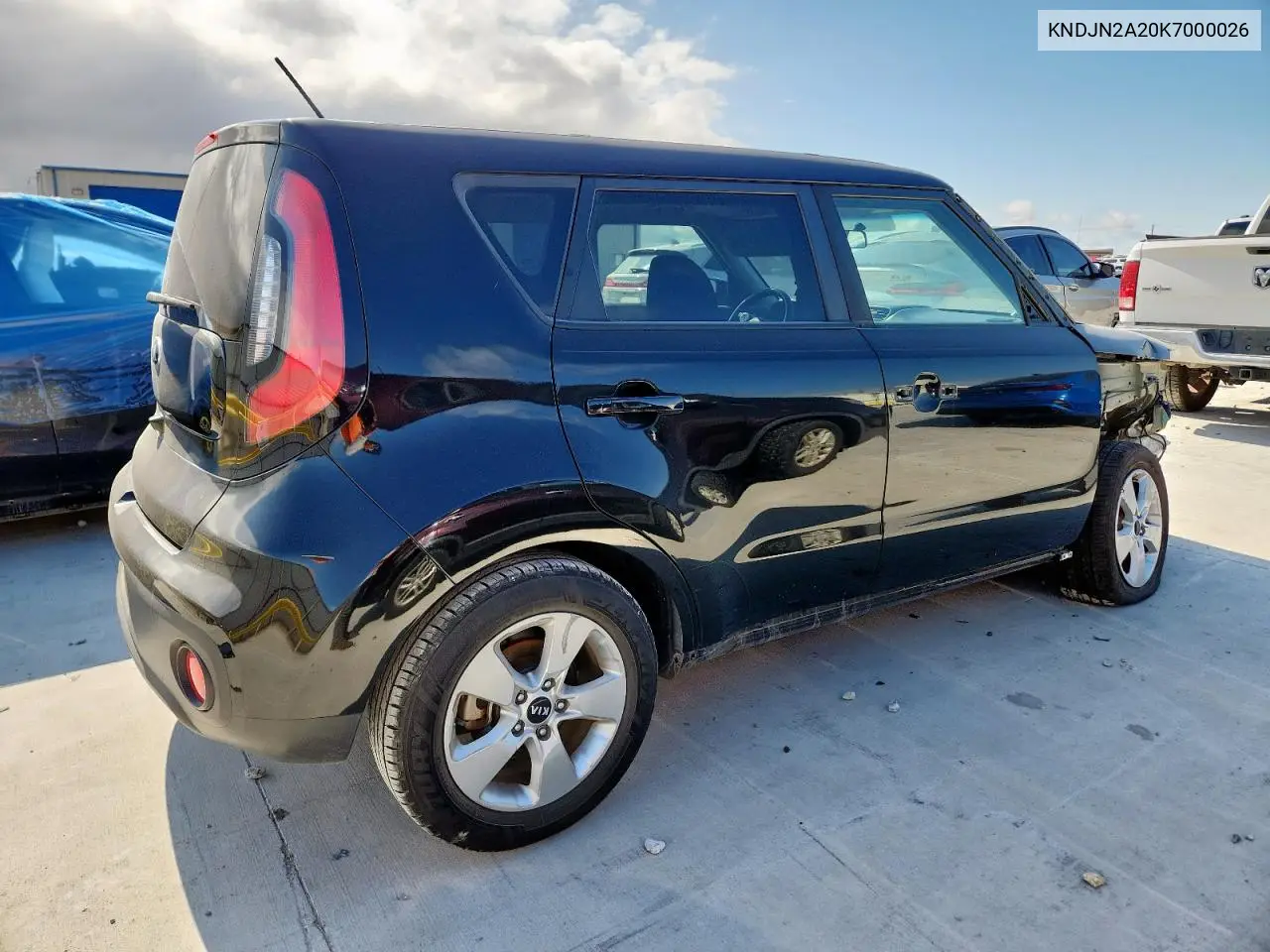 KNDJN2A20K7000026 2019 Kia Soul