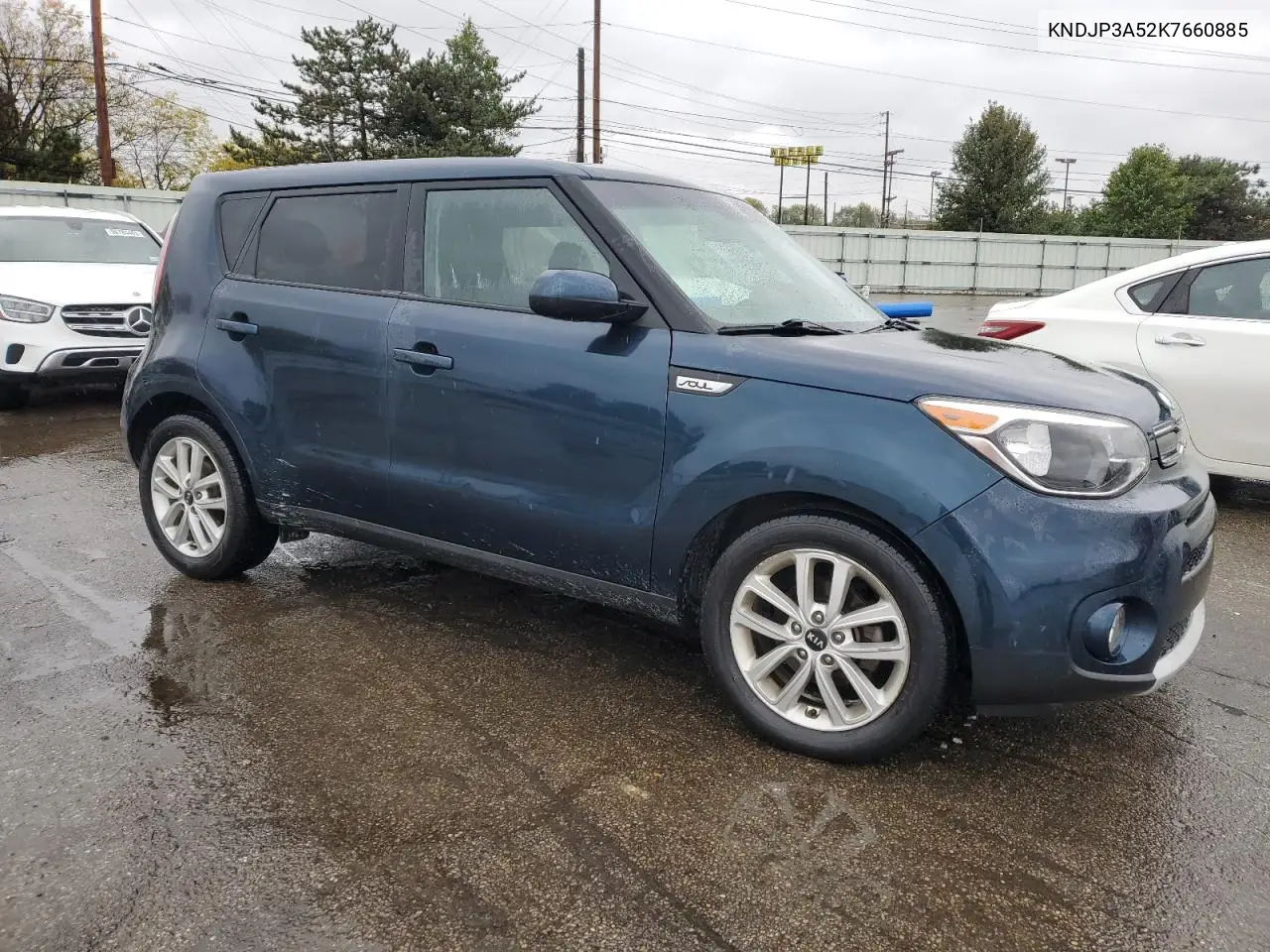 KNDJP3A52K7660885 2019 Kia Soul +
