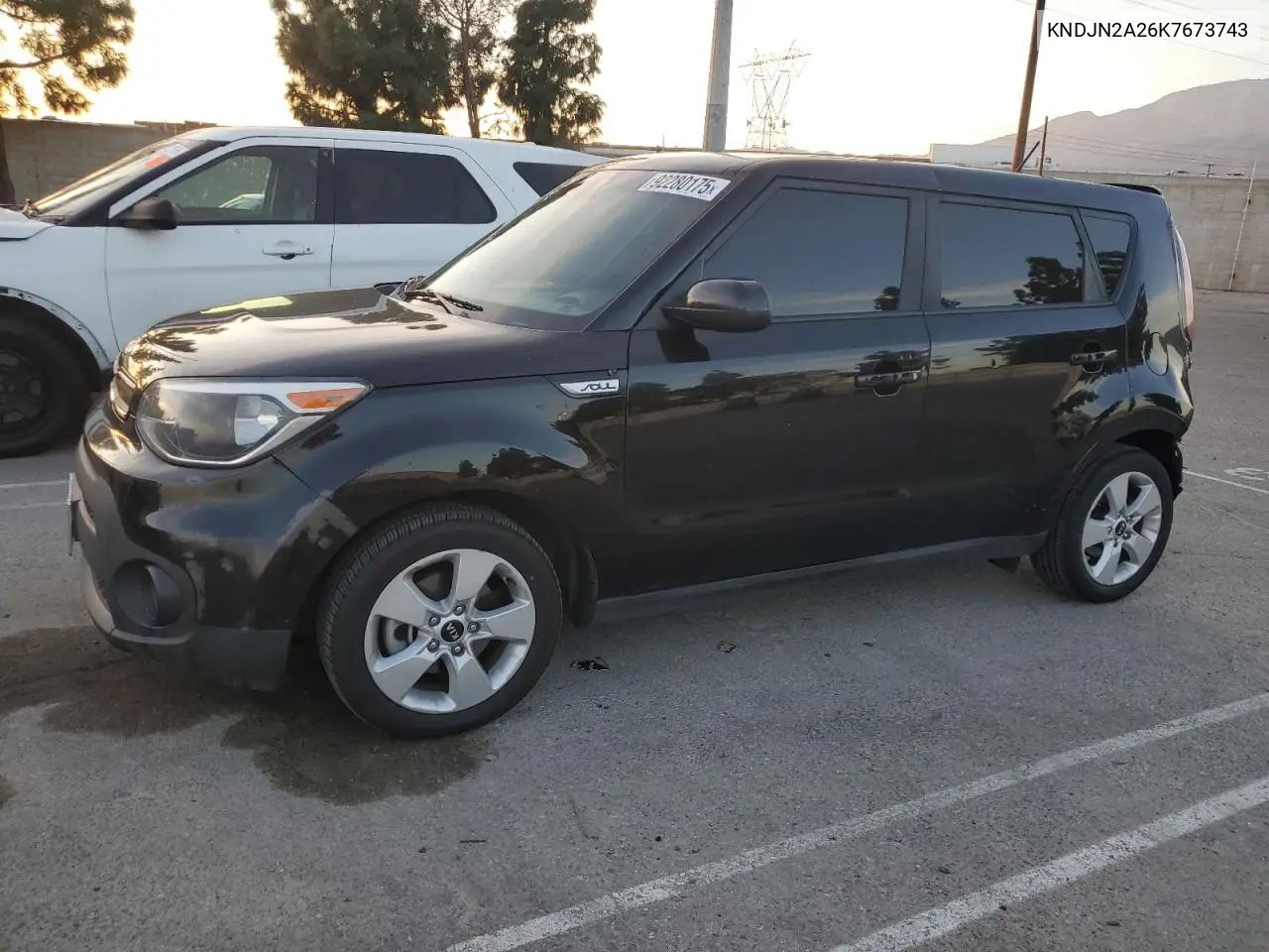 KNDJN2A26K7673743 2019 Kia Soul