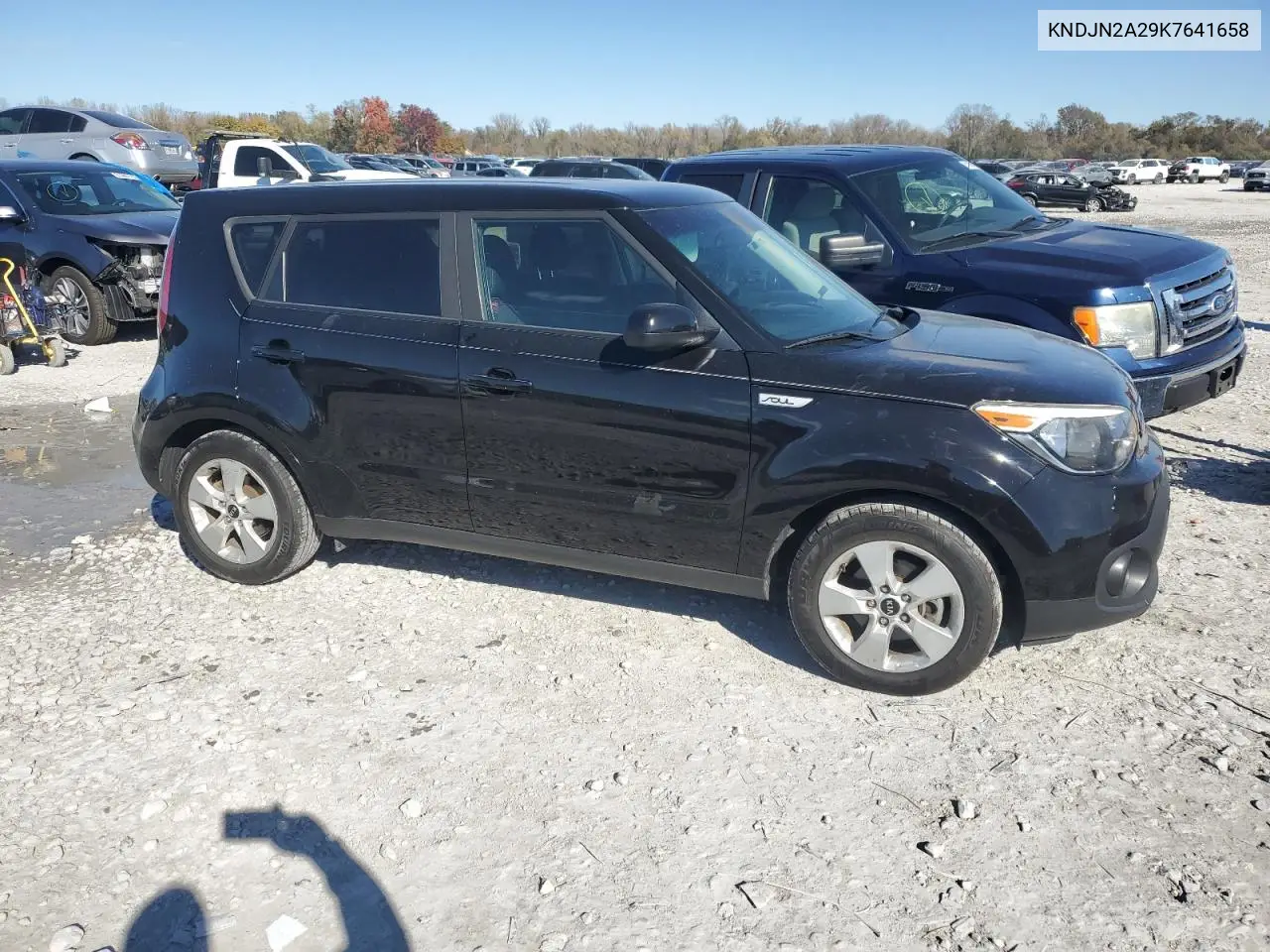 KNDJN2A29K7641658 2019 Kia Soul