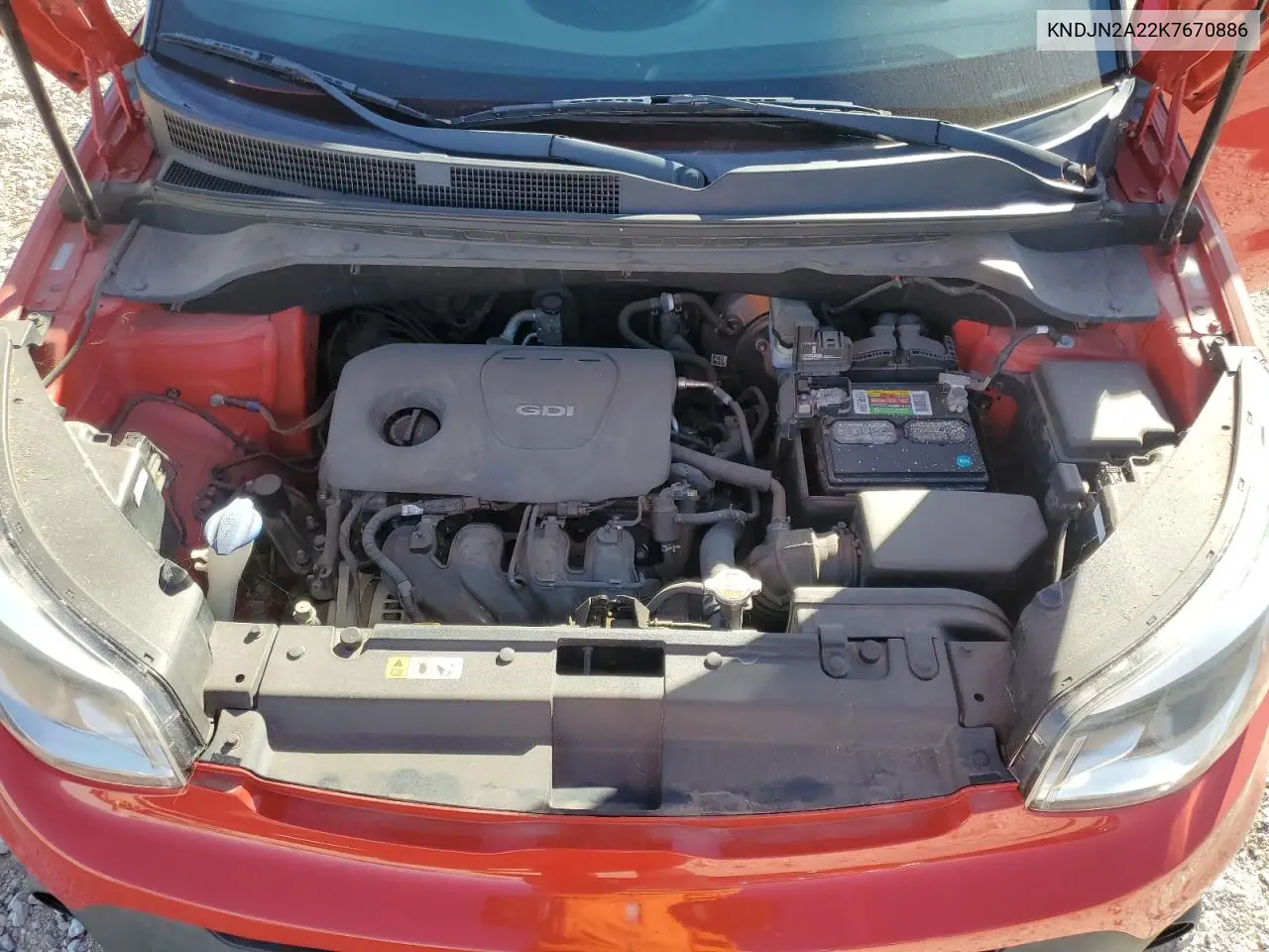 KNDJN2A22K7670886 2019 Kia Soul