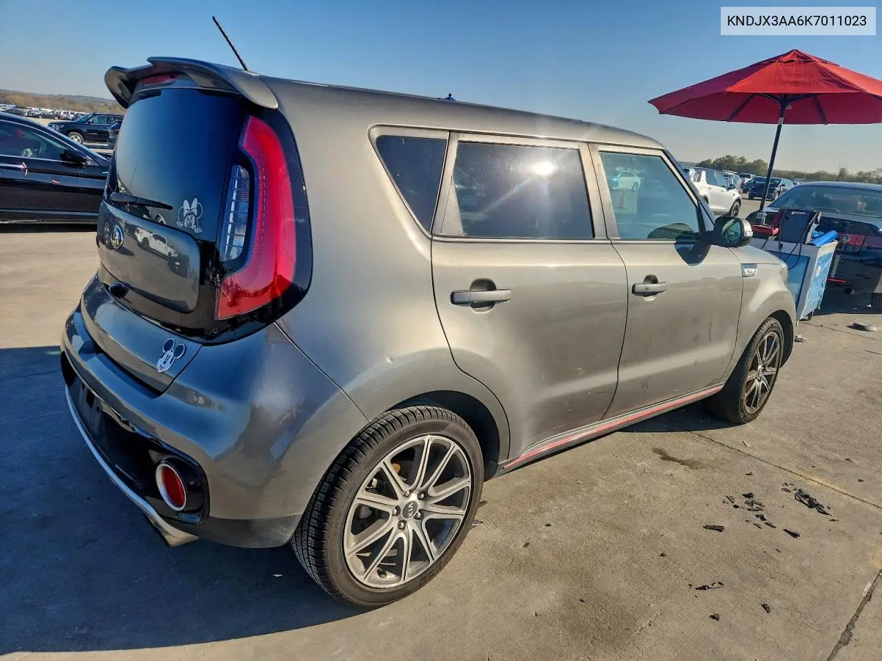 KNDJX3AA6K7011023 2019 Kia Soul !