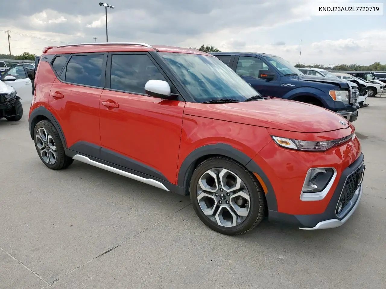 KNDJ23AU2L7720719 2020 Kia Soul Lx