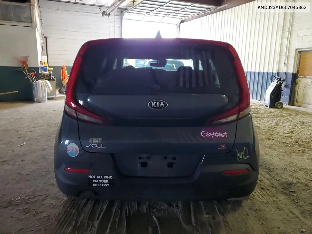 KNDJ23AU6L7045862 2020 Kia Soul Lx