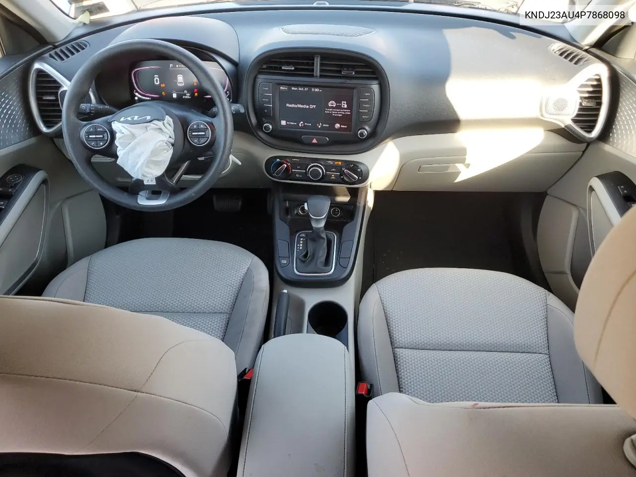 KNDJ23AU4P7868098 2023 Kia Soul Lx