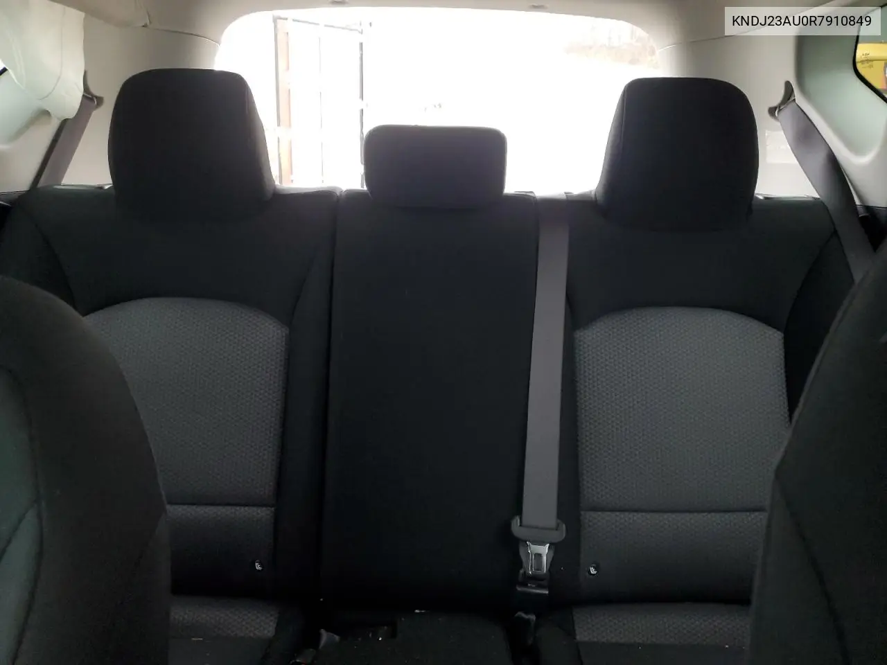 KNDJ23AU0R7910849 2024 Kia Soul Lx