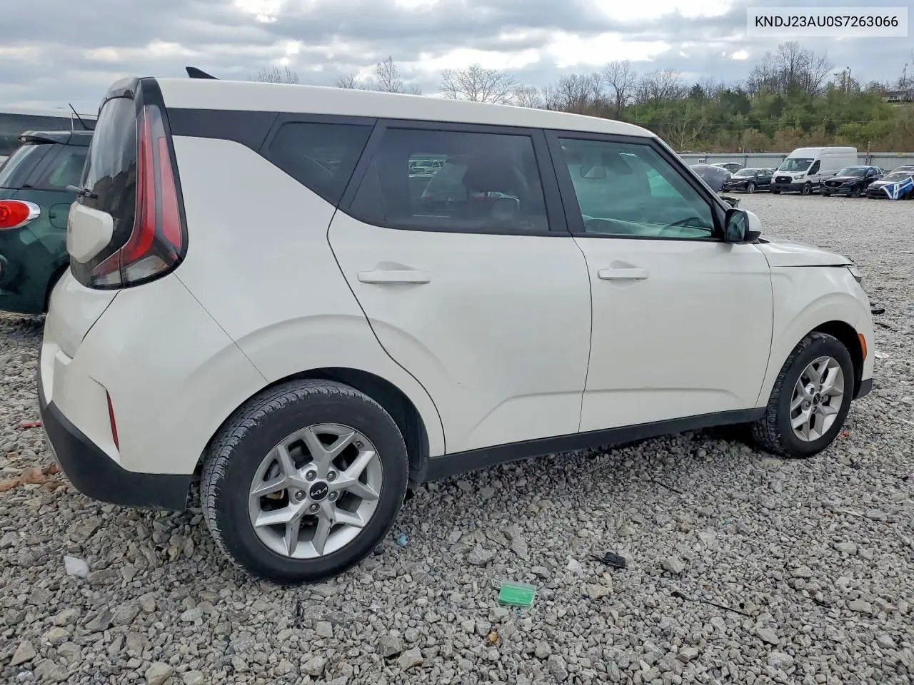 KNDJ23AU0S7263066 2025 Kia Soul Lx