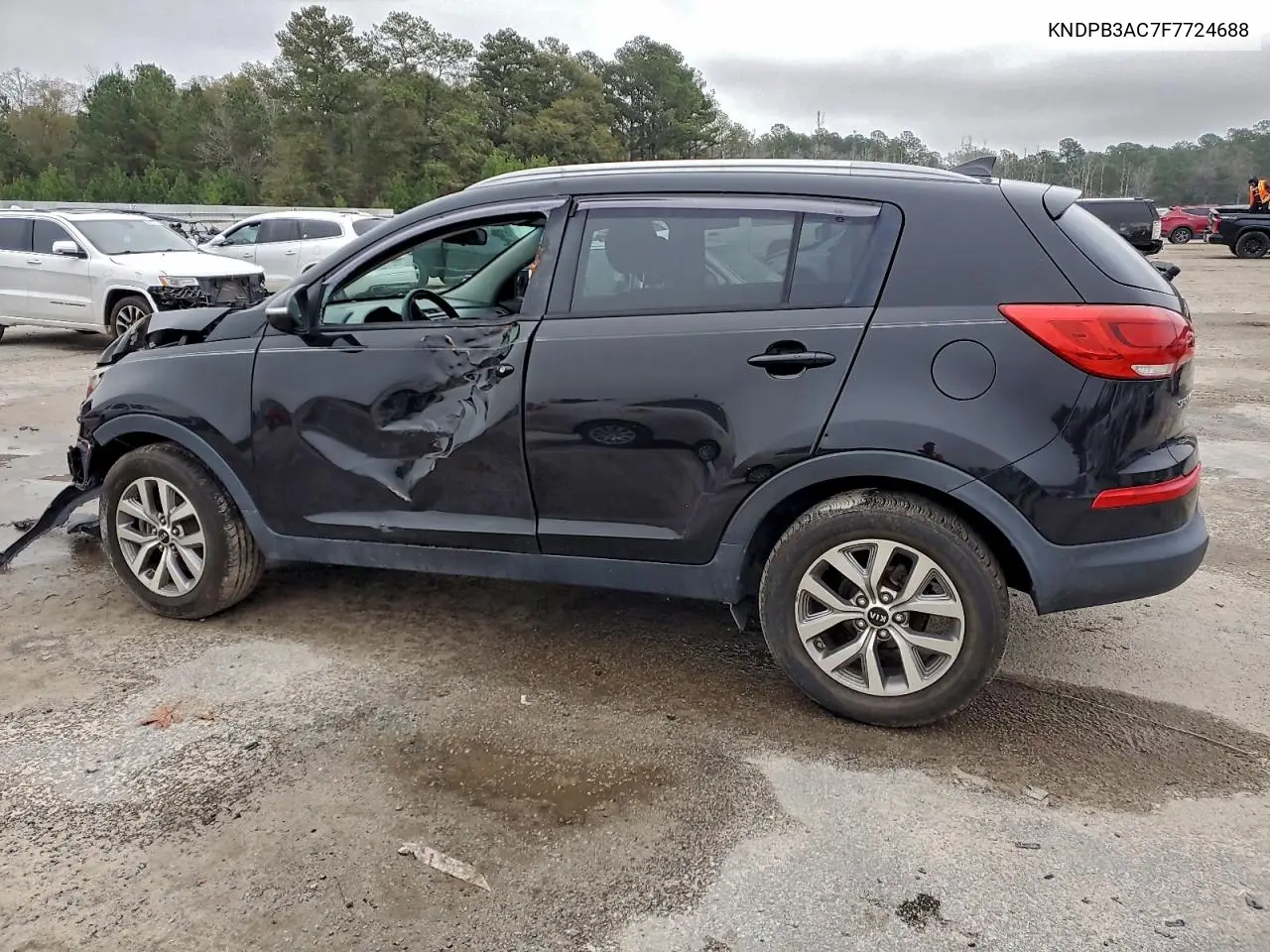 KNDPB3AC7F7724688 2015 Kia Sportage Lx
