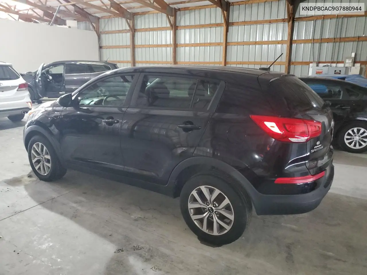 KNDPBCAC9G7880944 2016 Kia Sportage Lx