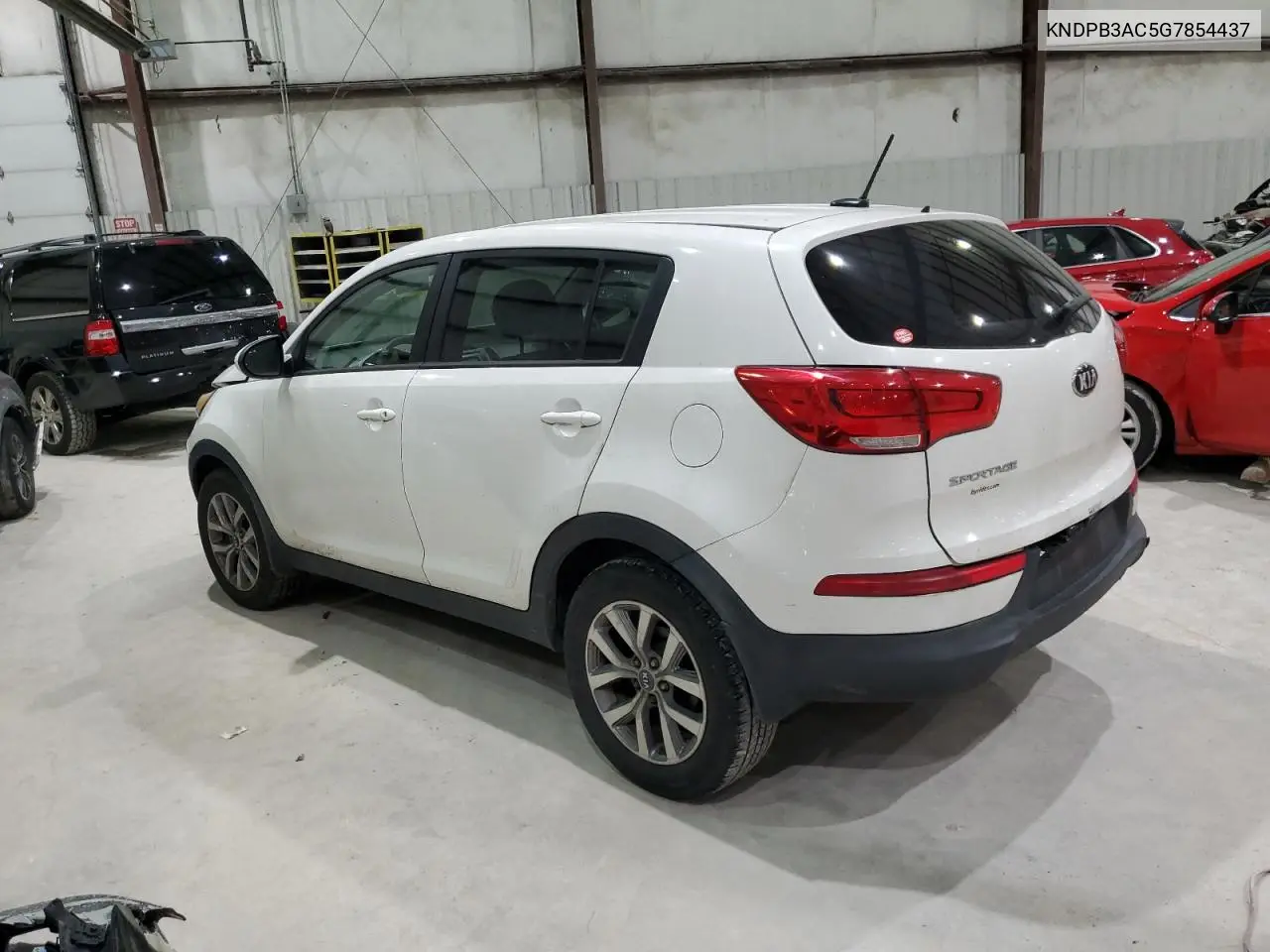 KNDPB3AC5G7854437 2016 Kia Sportage Lx