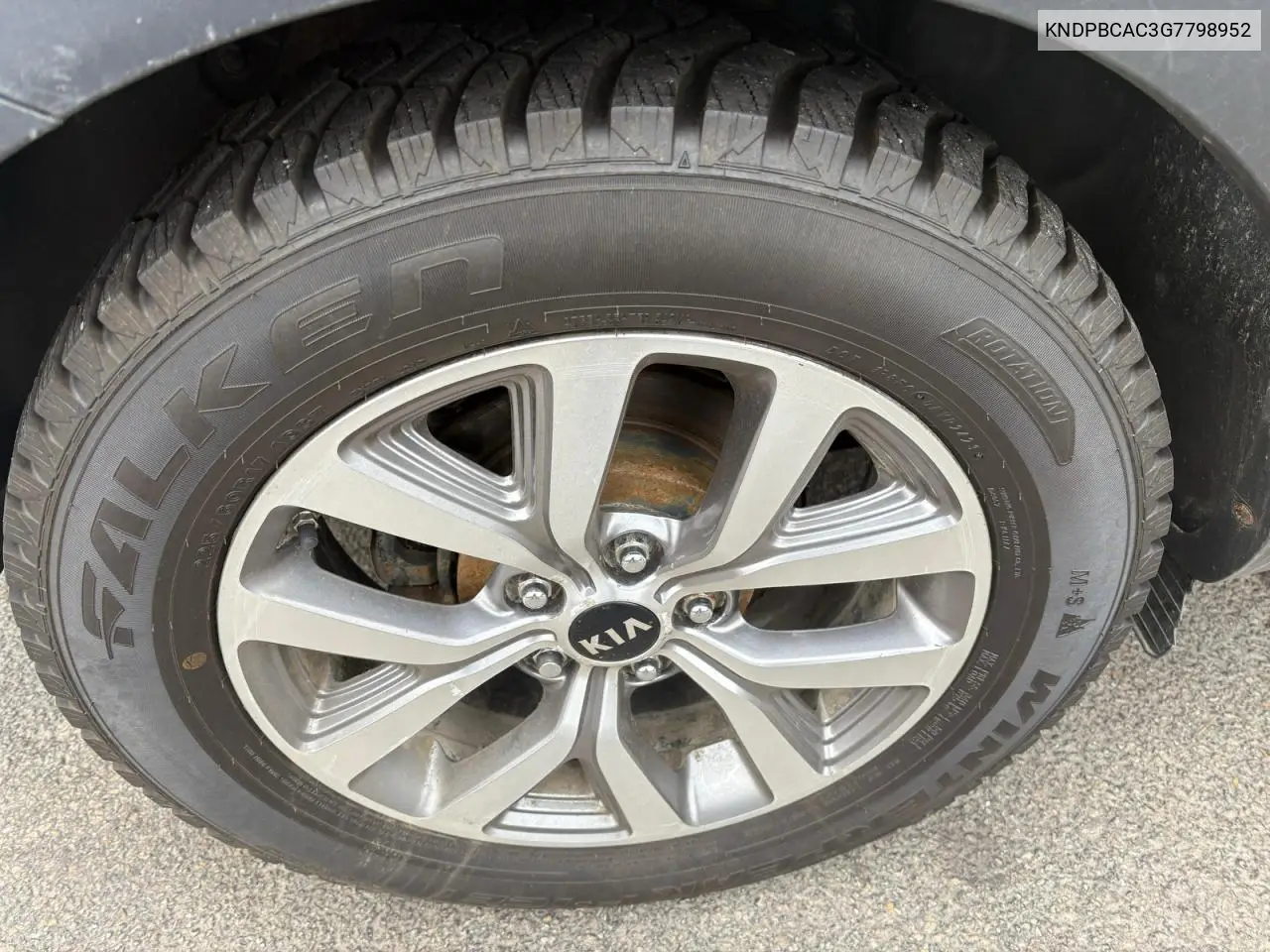 KNDPBCAC3G7798952 2016 Kia Sportage Lx