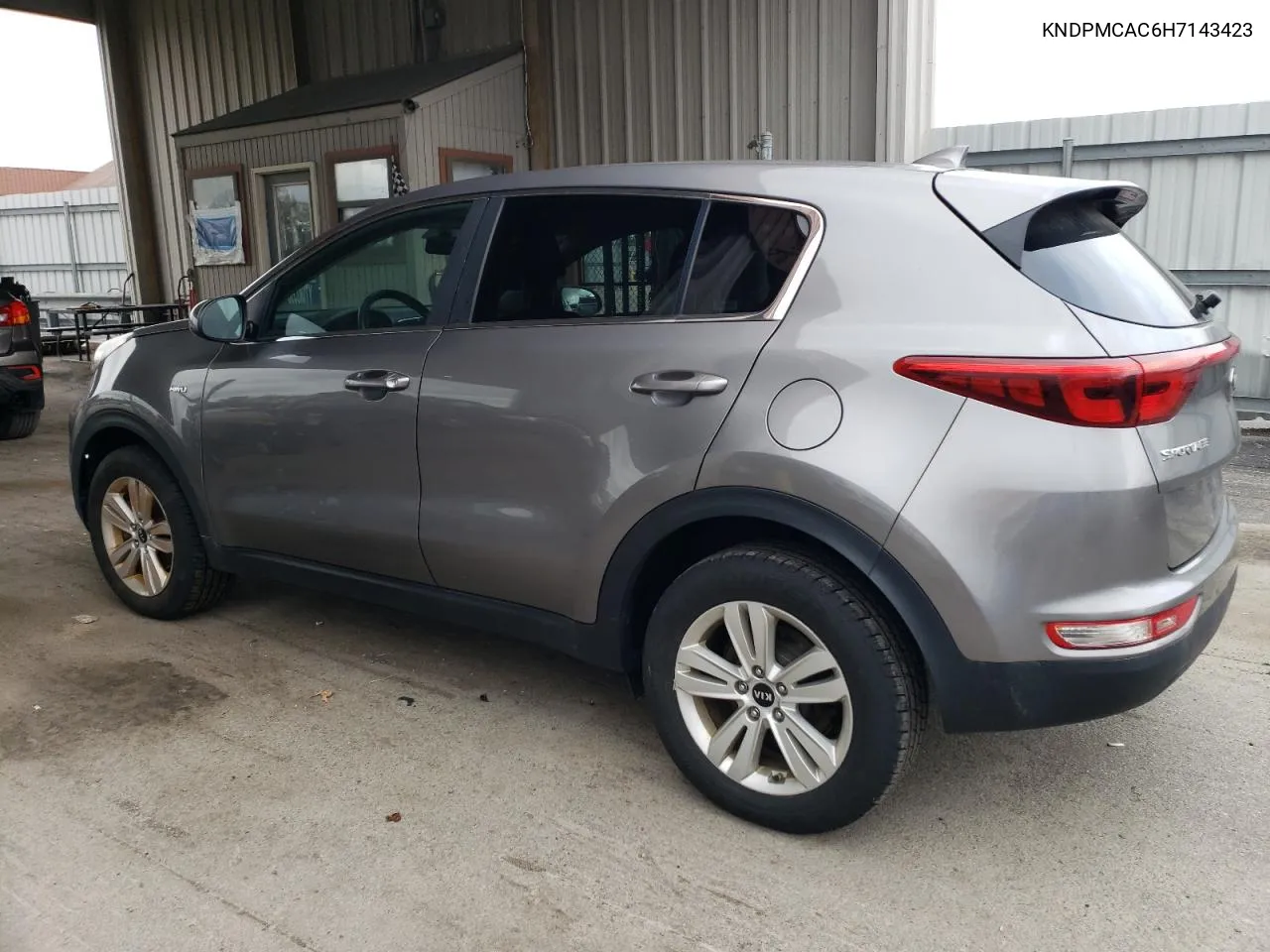 KNDPMCAC6H7143423 2017 Kia Sportage Lx