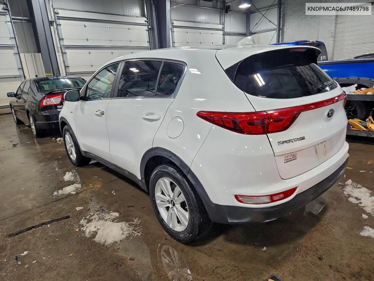 KNDPMCAC6J7489798 2018 Kia Sportage Lx