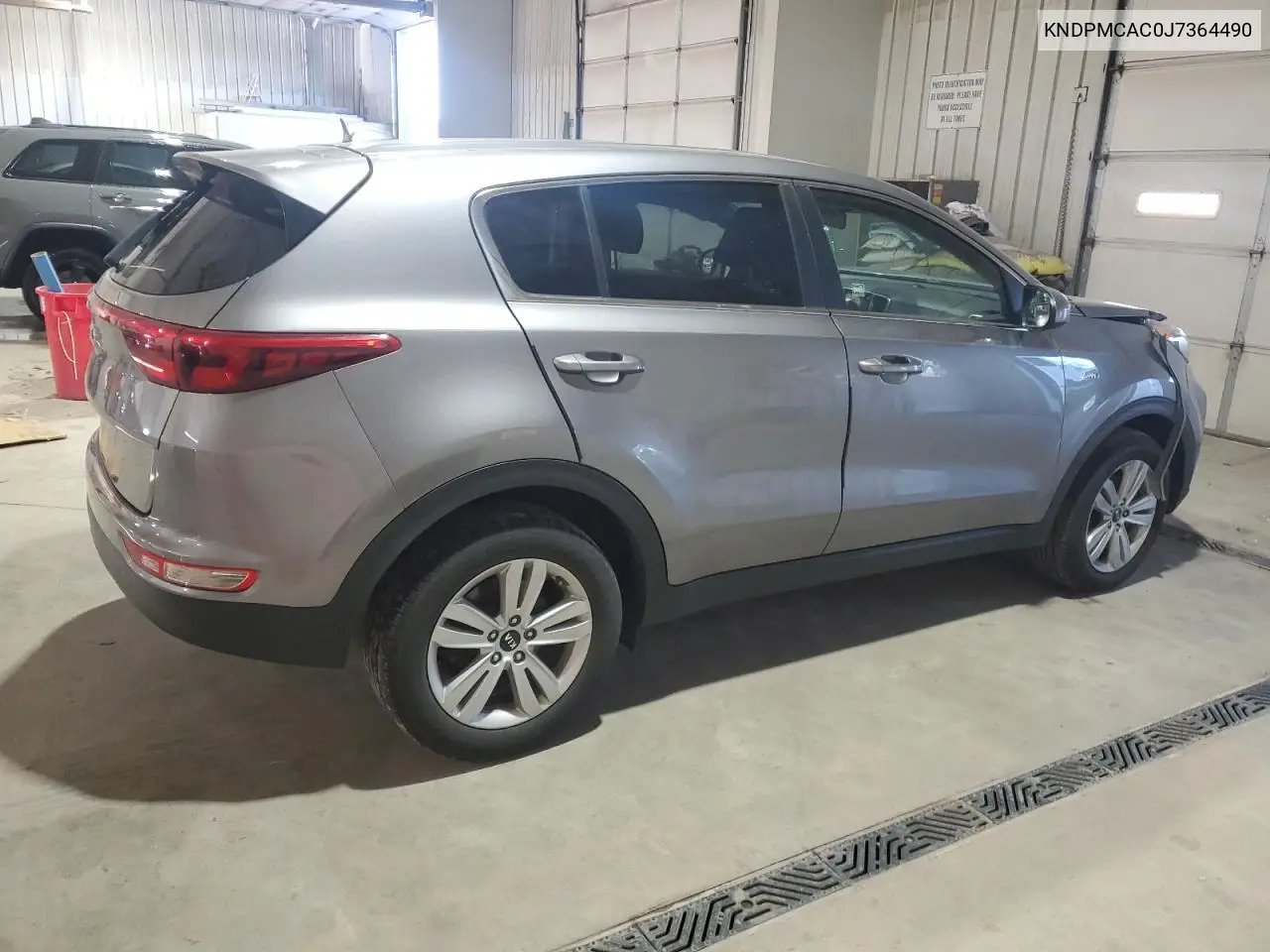 KNDPMCAC0J7364490 2018 Kia Sportage Lx