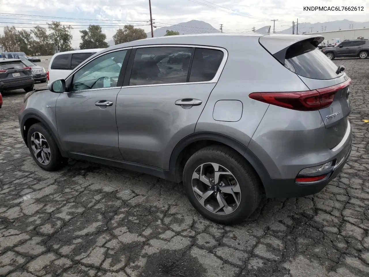 KNDPMCAC6L7662612 2020 Kia Sportage Lx