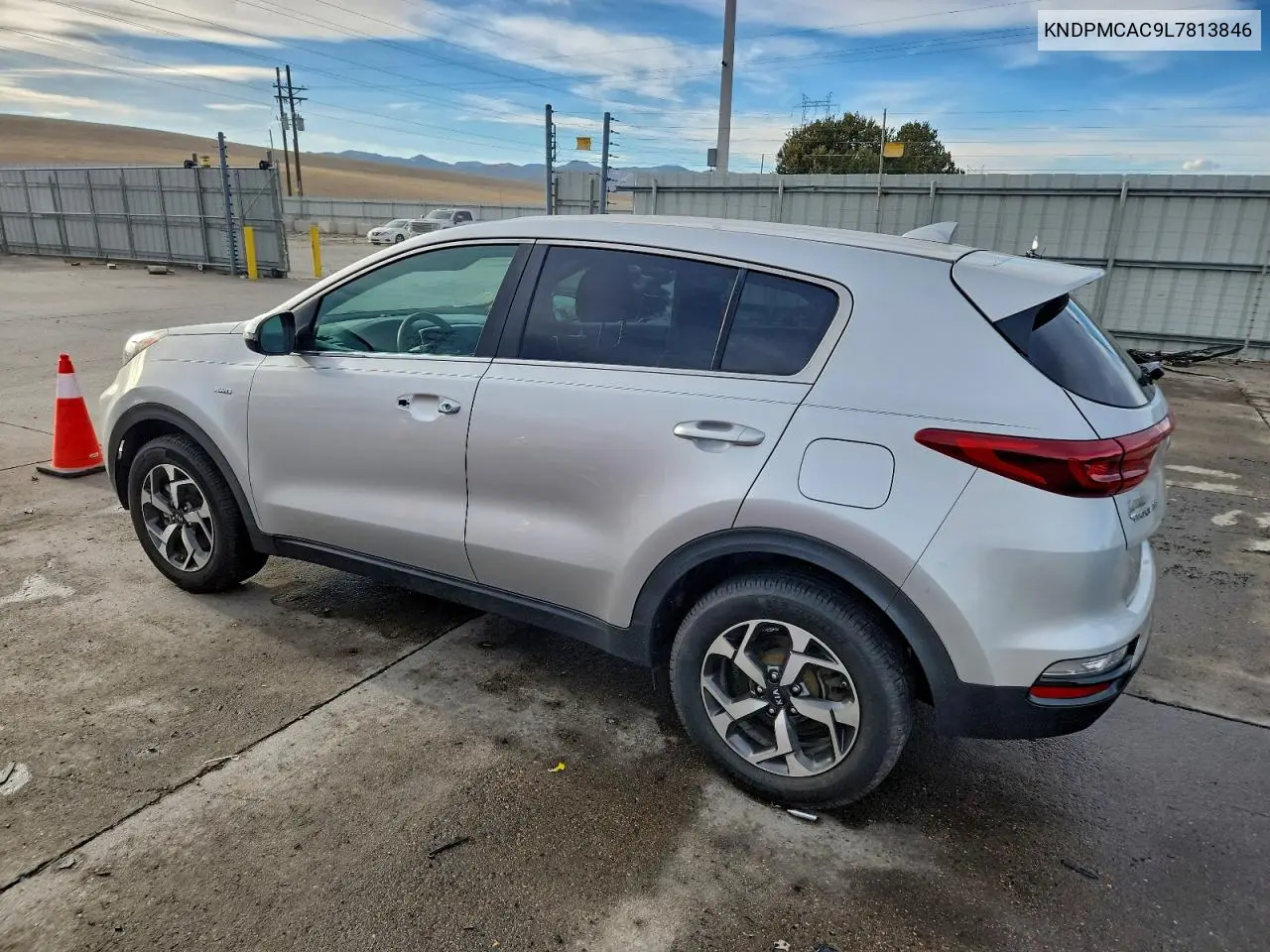 KNDPMCAC9L7813846 2020 Kia Sportage Lx