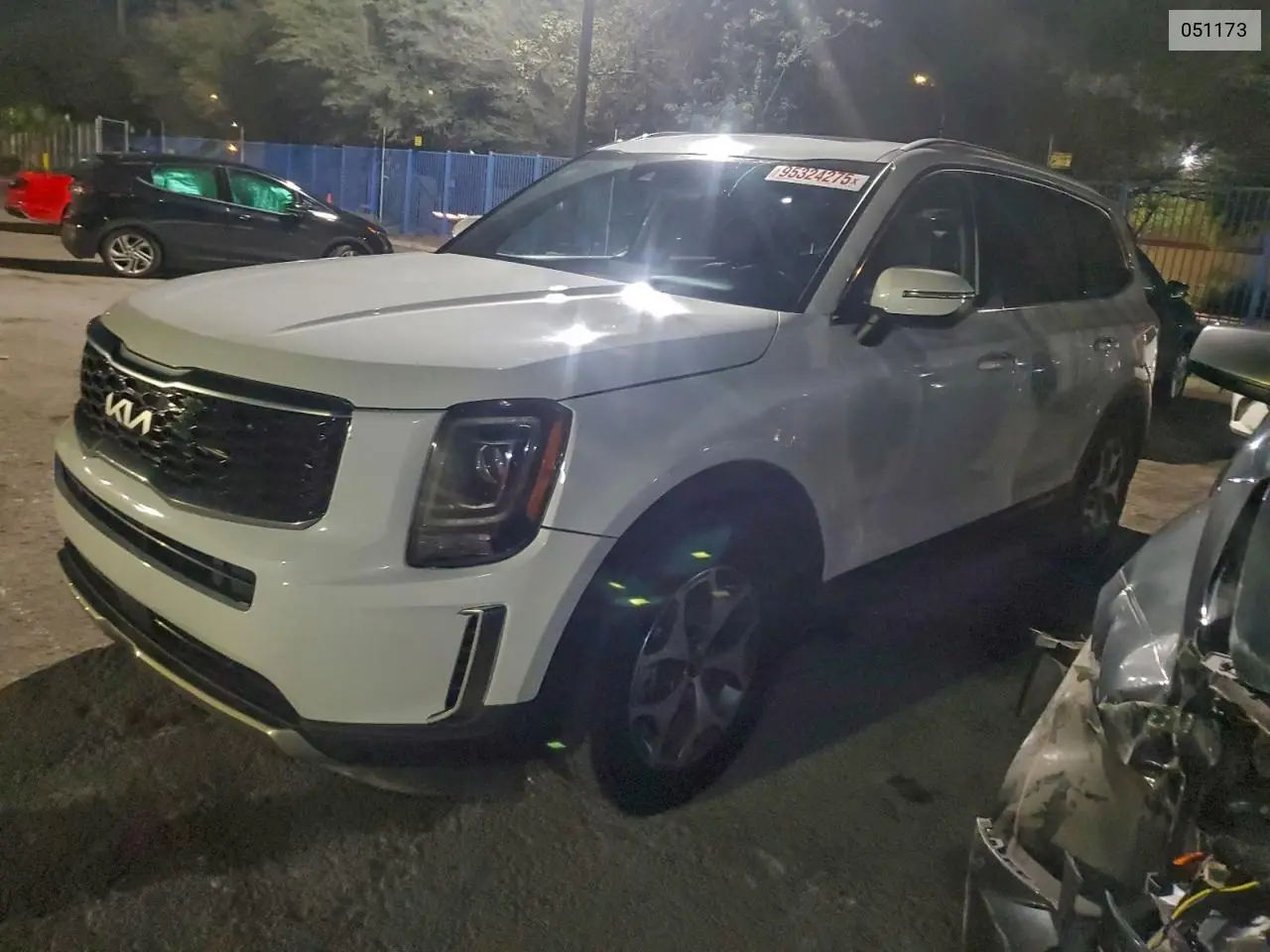 051173 2020 Kia Telluride