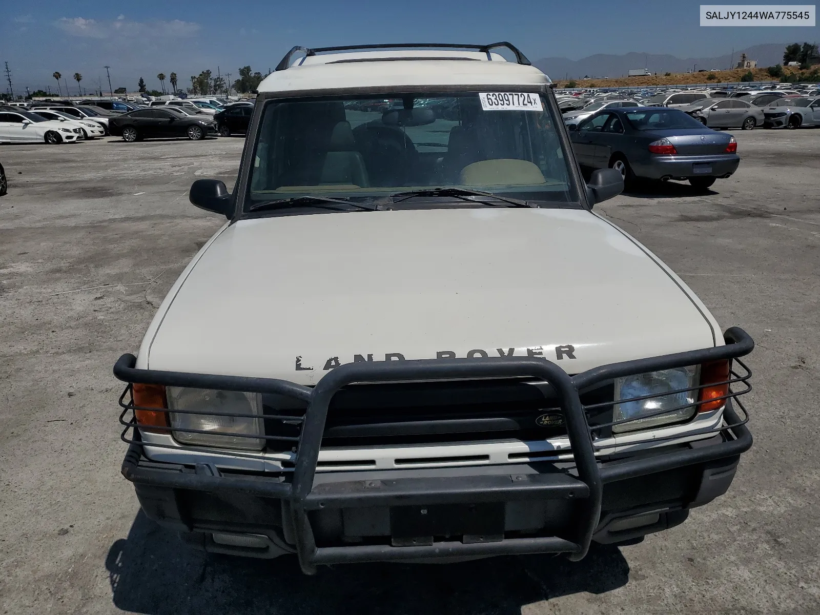 1998 Land Rover Discovery VIN: SALJY1244WA775545 Lot: 63997724