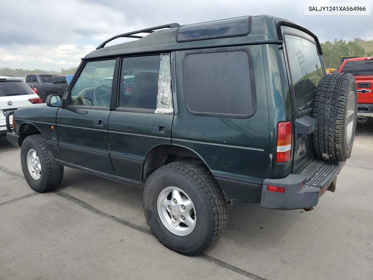 1999 Land Rover Discovery VIN: SALJY1241XA564966 Lot: 58433004