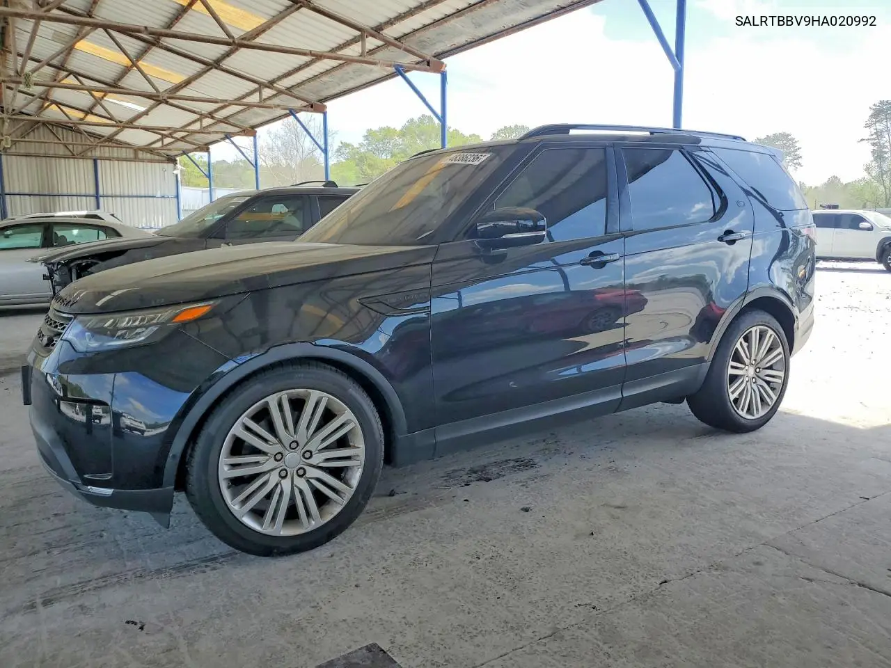 2017 Land Rover Discovery First Edition VIN: SALRTBBV9HA020992 Lot: 48386236
