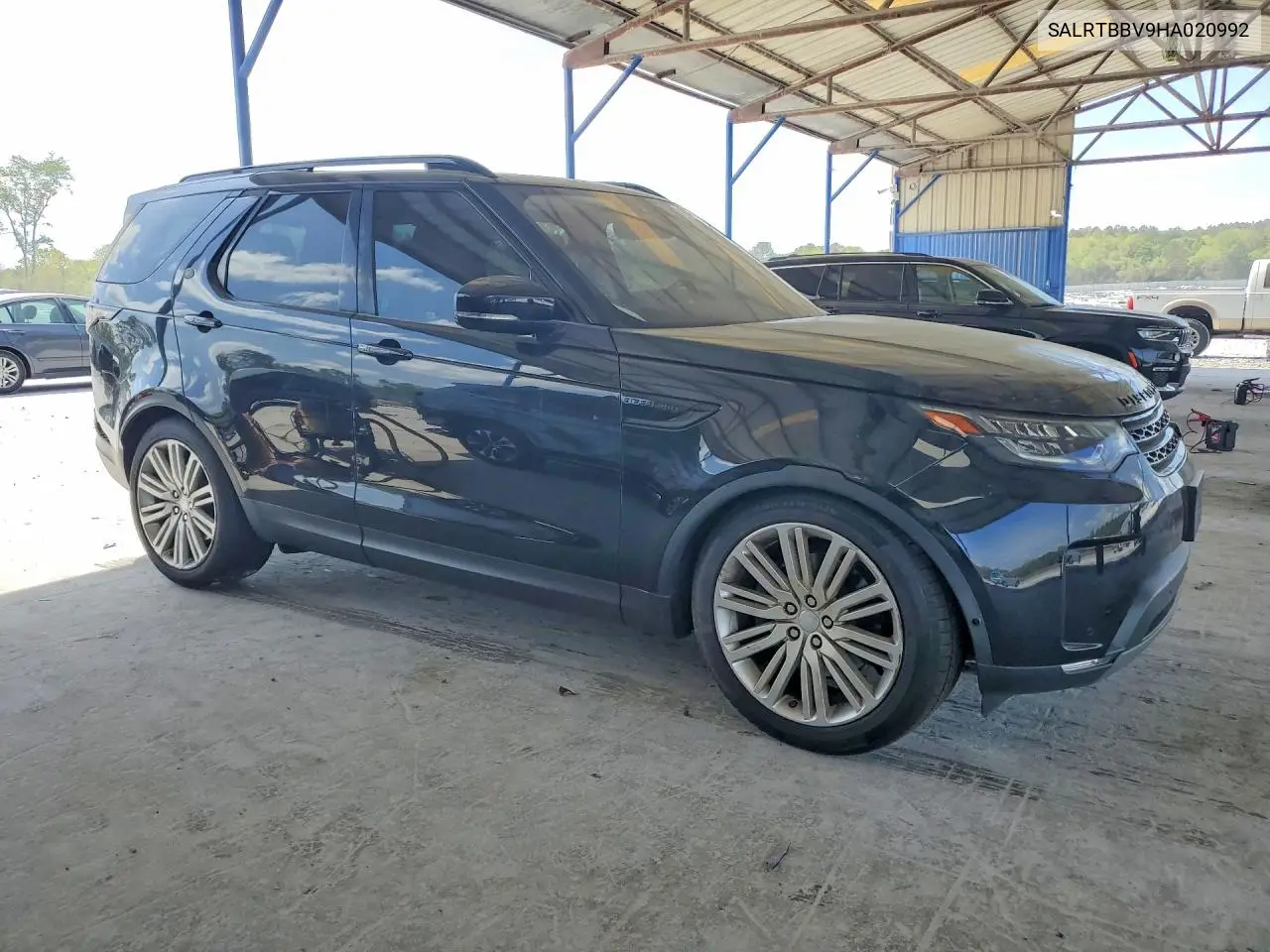2017 Land Rover Discovery First Edition VIN: SALRTBBV9HA020992 Lot: 48386236