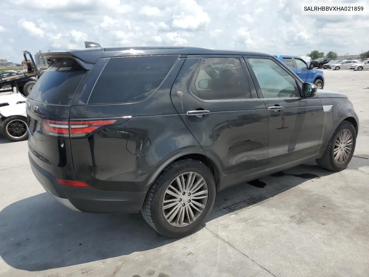 2017 Land Rover Discovery Hse Luxury VIN: SALRHBBVXHA021859 Lot: 54607704