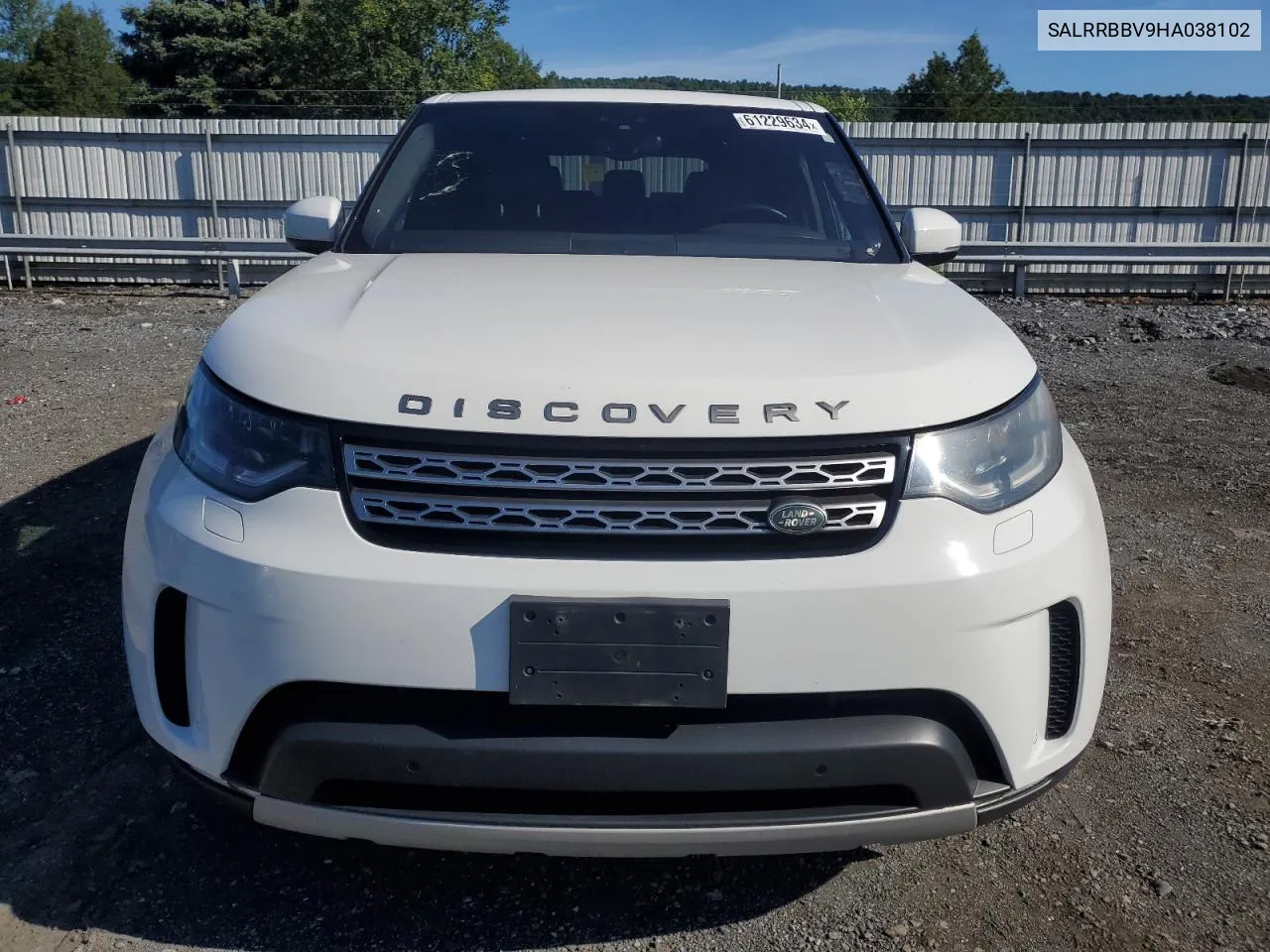 SALRRBBV9HA038102 2017 Land Rover Discovery Hse