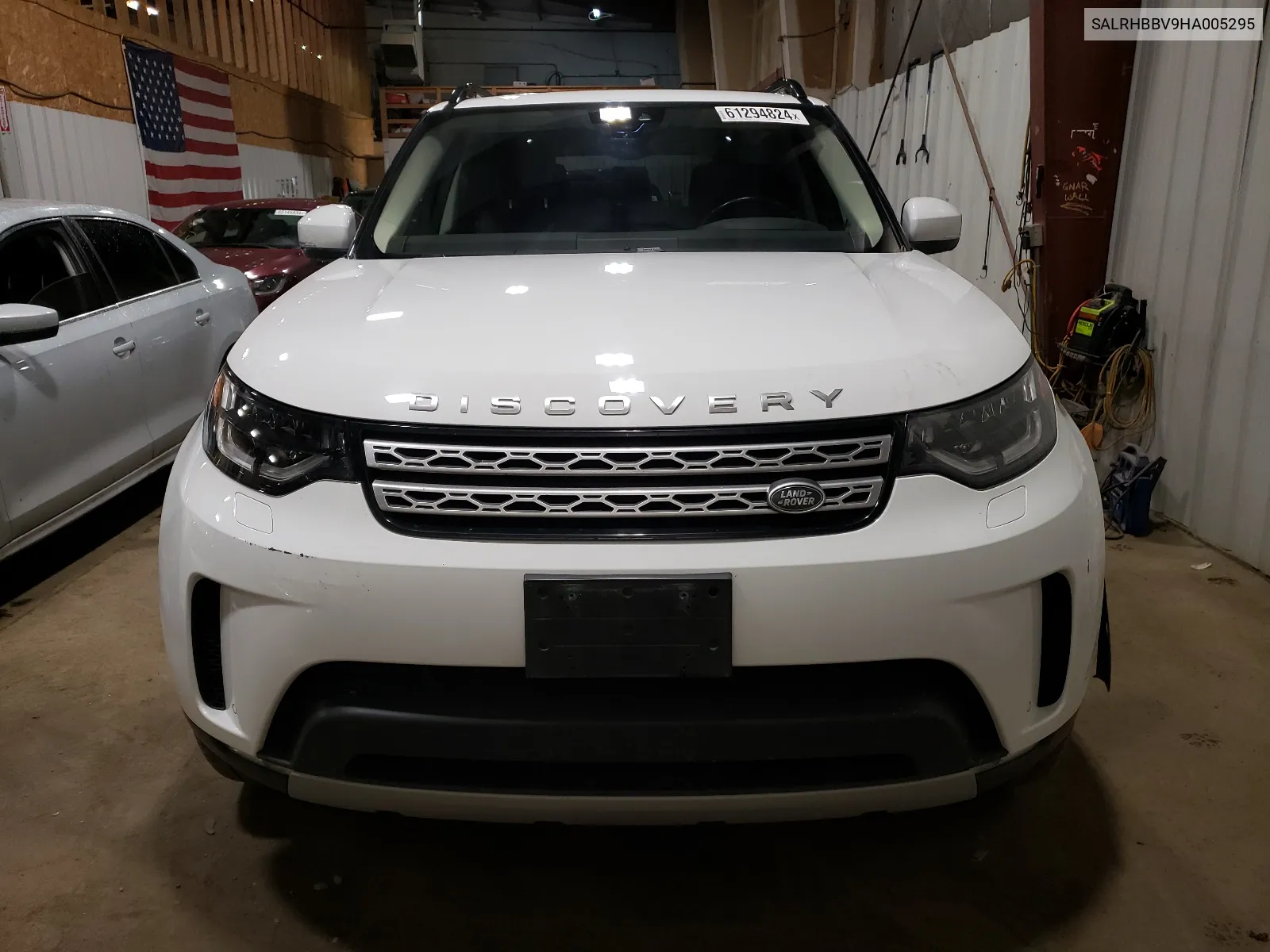 SALRHBBV9HA005295 2017 Land Rover Discovery Hse Luxury