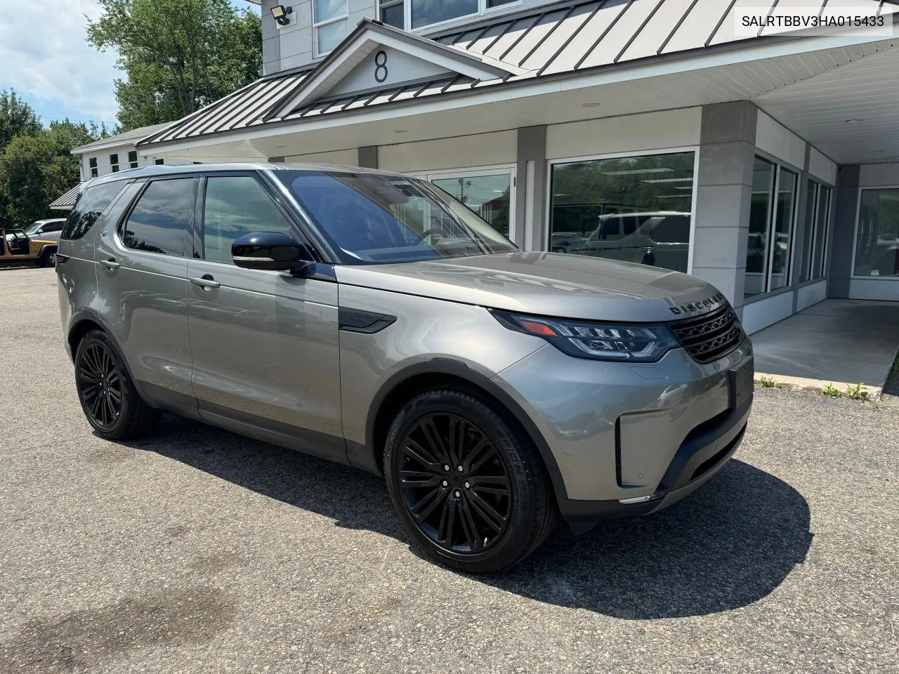 2017 Land Rover Discovery First Edition VIN: SALRTBBV3HA015433 Lot: 61713414