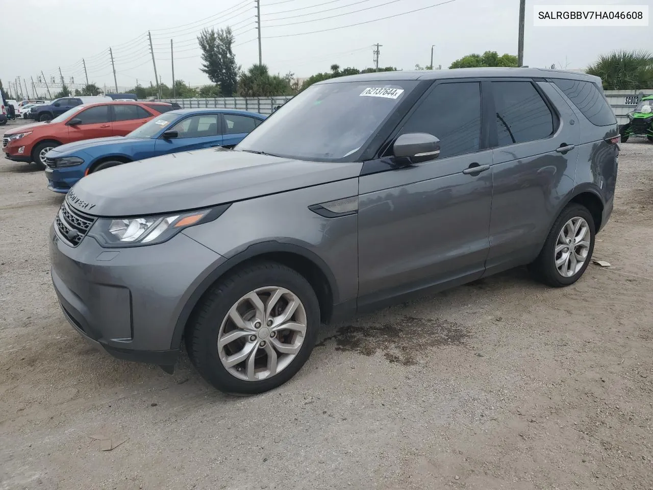 SALRGBBV7HA046608 2017 Land Rover Discovery Se