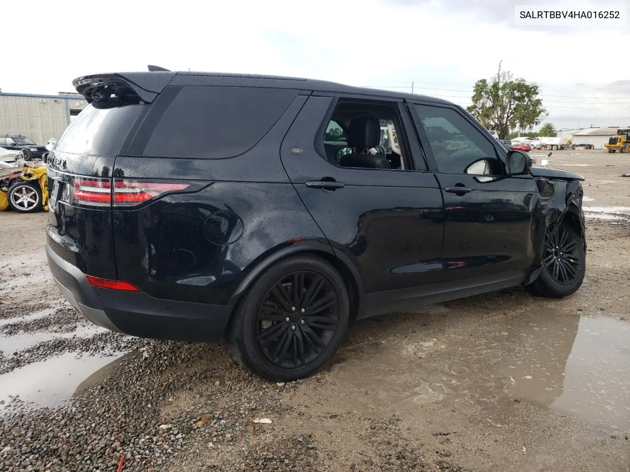 2017 Land Rover Discovery First Edition VIN: SALRTBBV4HA016252 Lot: 63343764