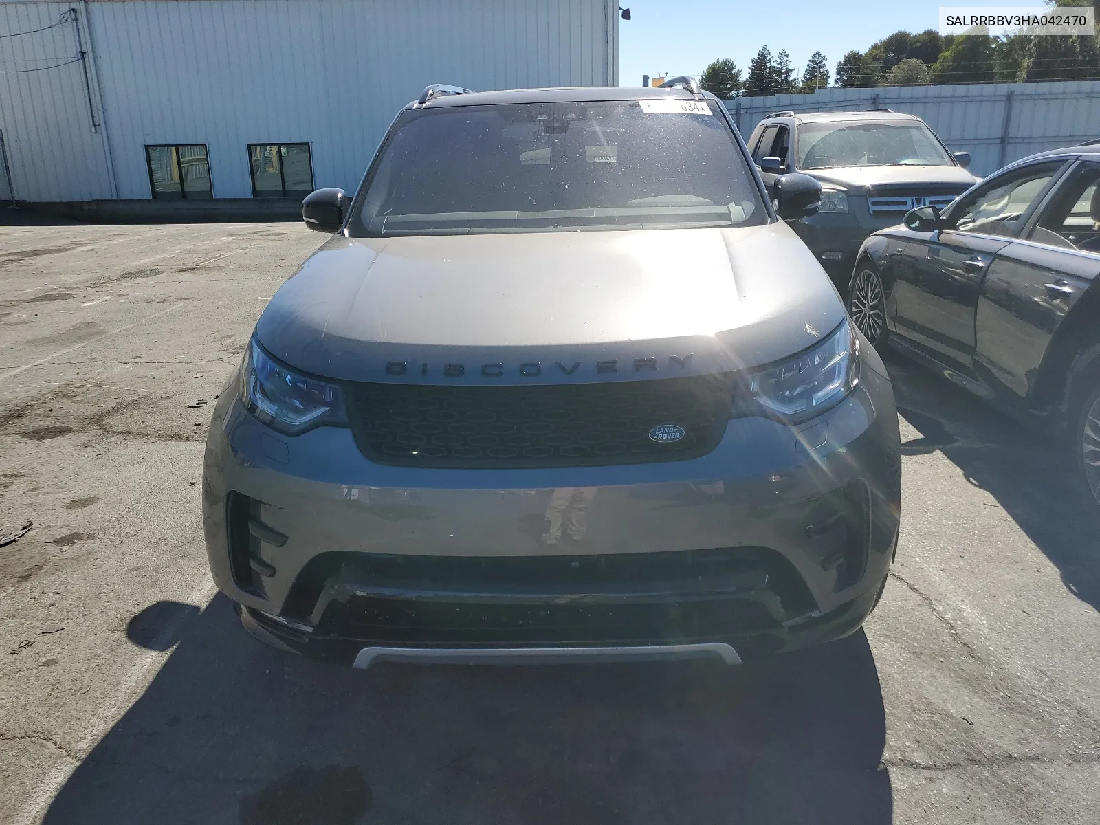 SALRRBBV3HA042470 2017 Land Rover Discovery Hse