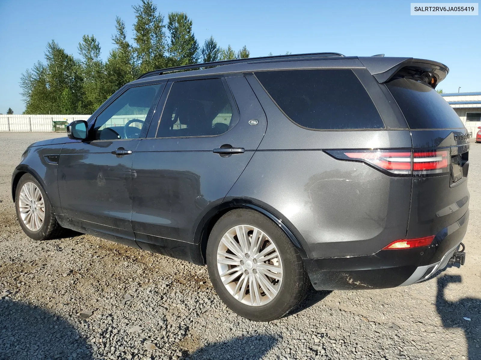 2018 Land Rover Discovery Hse Luxury VIN: SALRT2RV6JA055419 Lot: 62623764