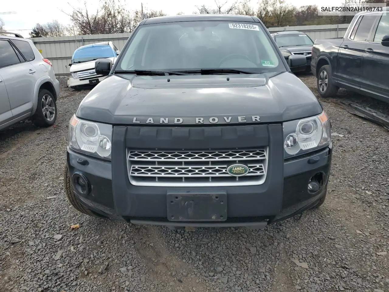 SALFR2BN2AH198743 2010 Land Rover Lr2 Hse