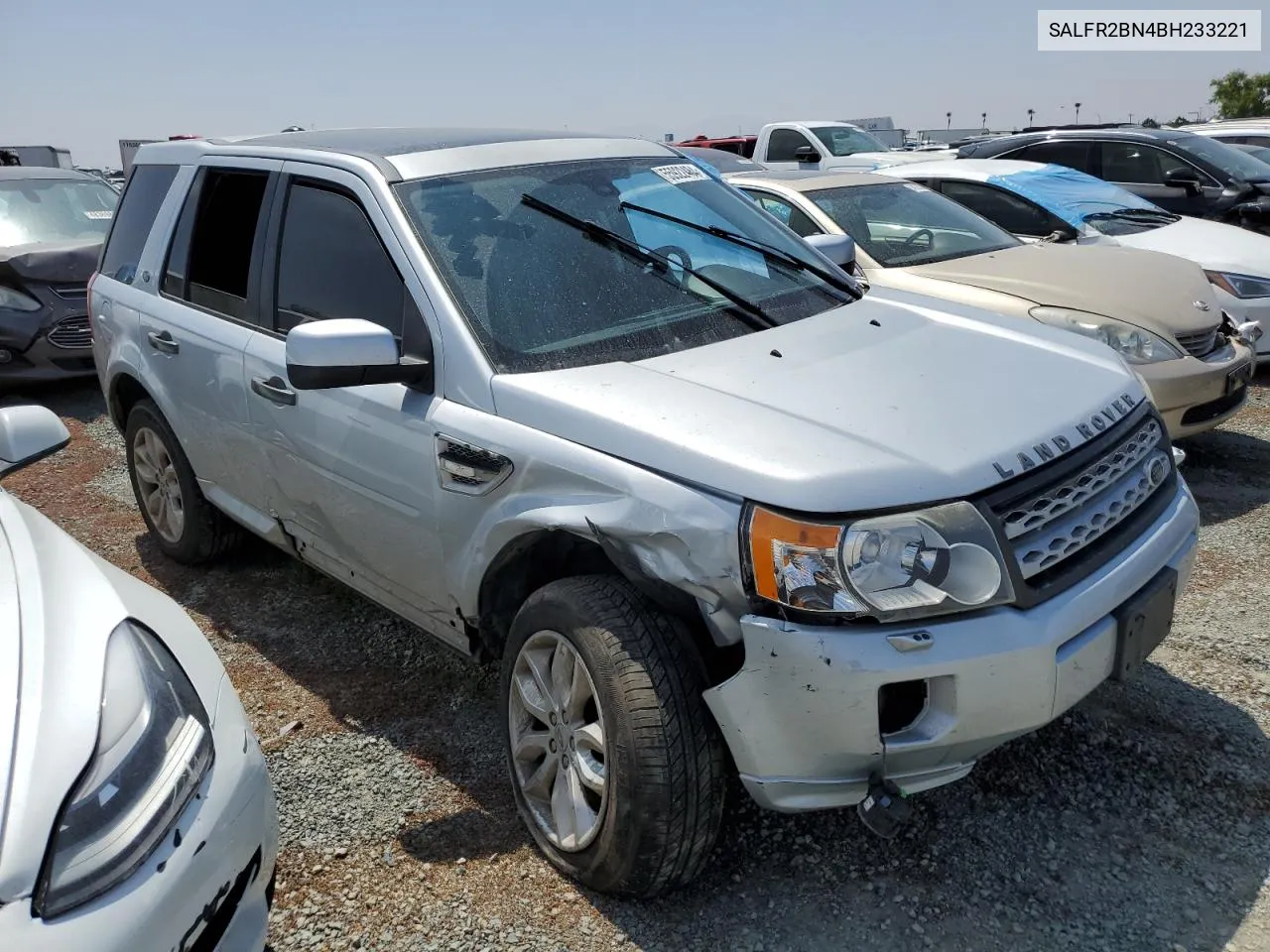 SALFR2BN4BH233221 2011 Land Rover Lr2 Hse