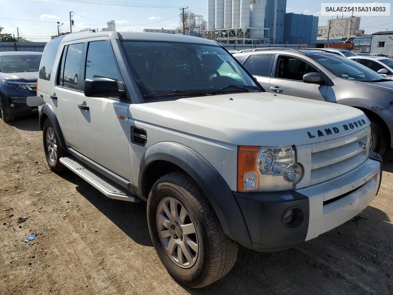 SALAE25415A314053 2005 Land Rover Lr3 Se