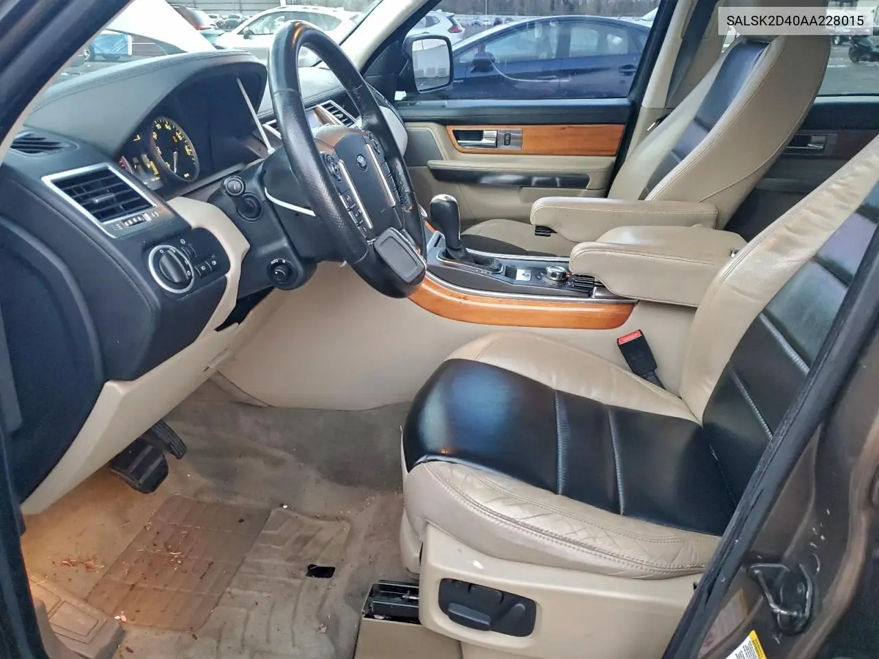 SALSK2D40AA228015 2010 Land Rover Range Rover Sport Lux