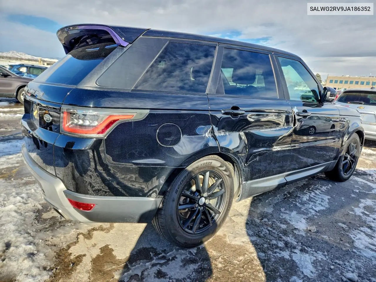 SALWG2RV9JA186352 2018 Land Rover Range Rover Sport Se