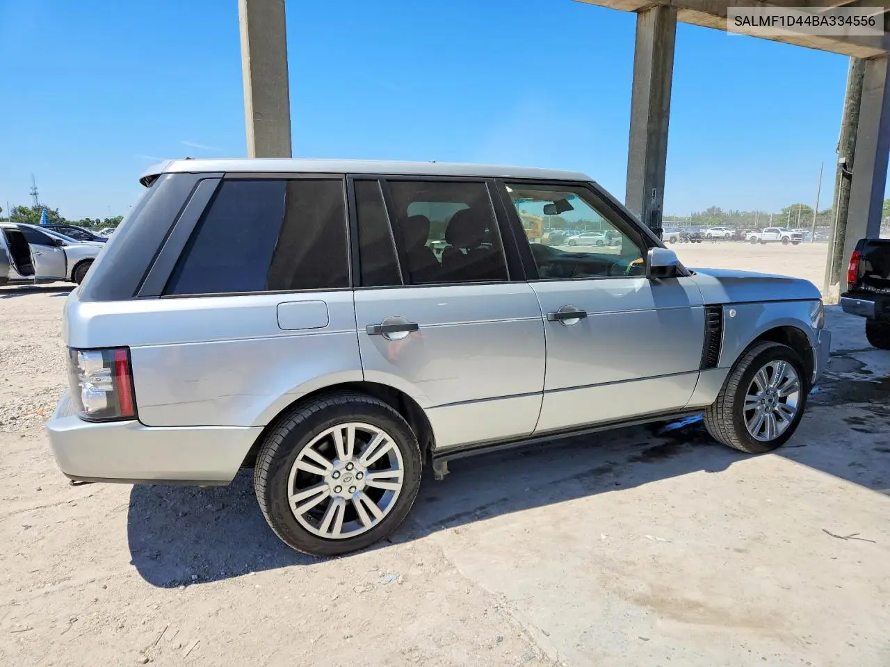 SALMF1D44BA334556 2011 Land Rover Range Rover Hse Luxury