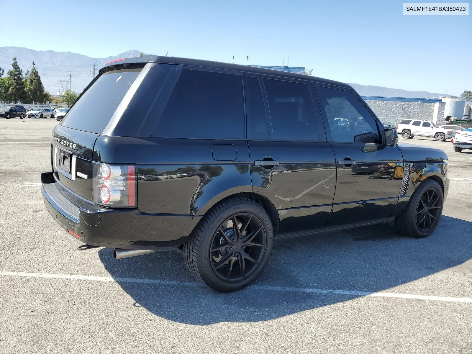 2011 Land Rover Range Rover Hse Luxury VIN: SALMF1E41BA350423 Lot: 63929644