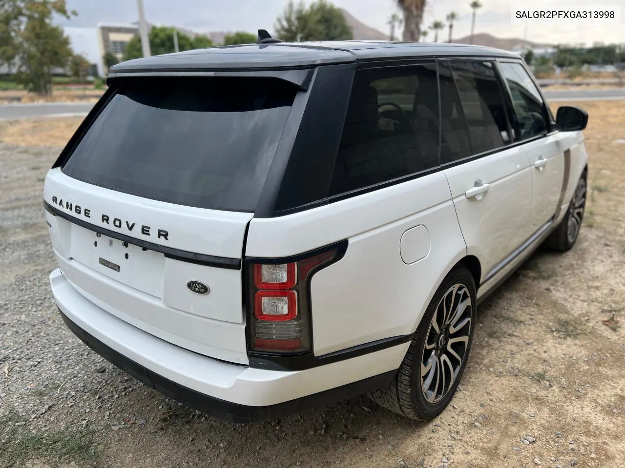 SALGR2PFXGA313998 2016 Land Rover Range Rover