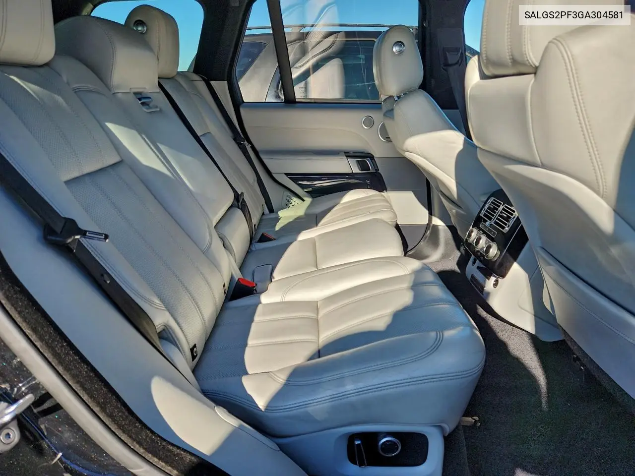 SALGS2PF3GA304581 2016 Land Rover Range Rover Hse