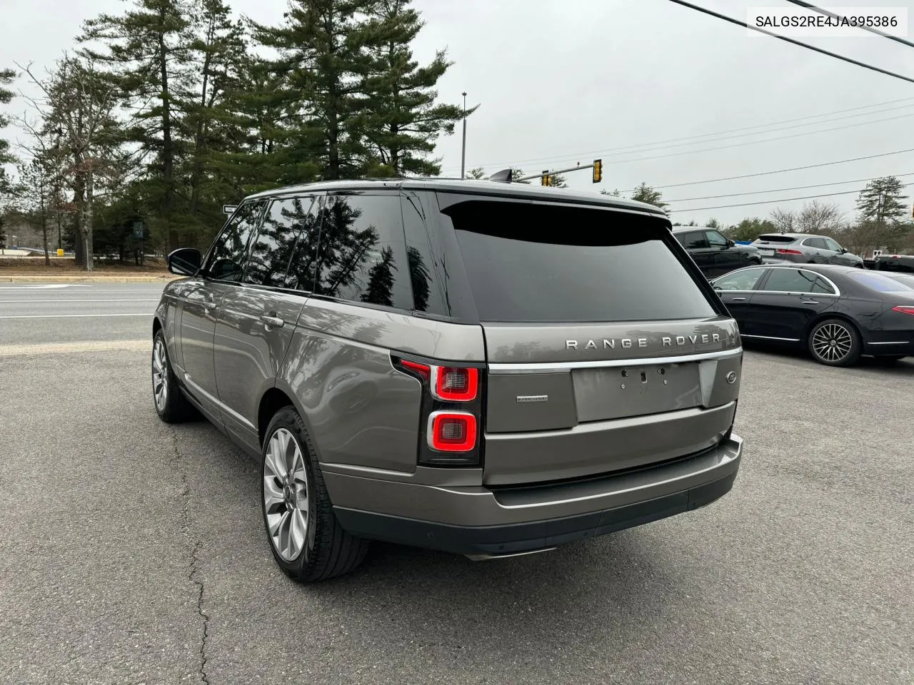 2018 Land Rover Range Rover Supercharged VIN: SALGS2RE4JA395386 Lot: 49744334