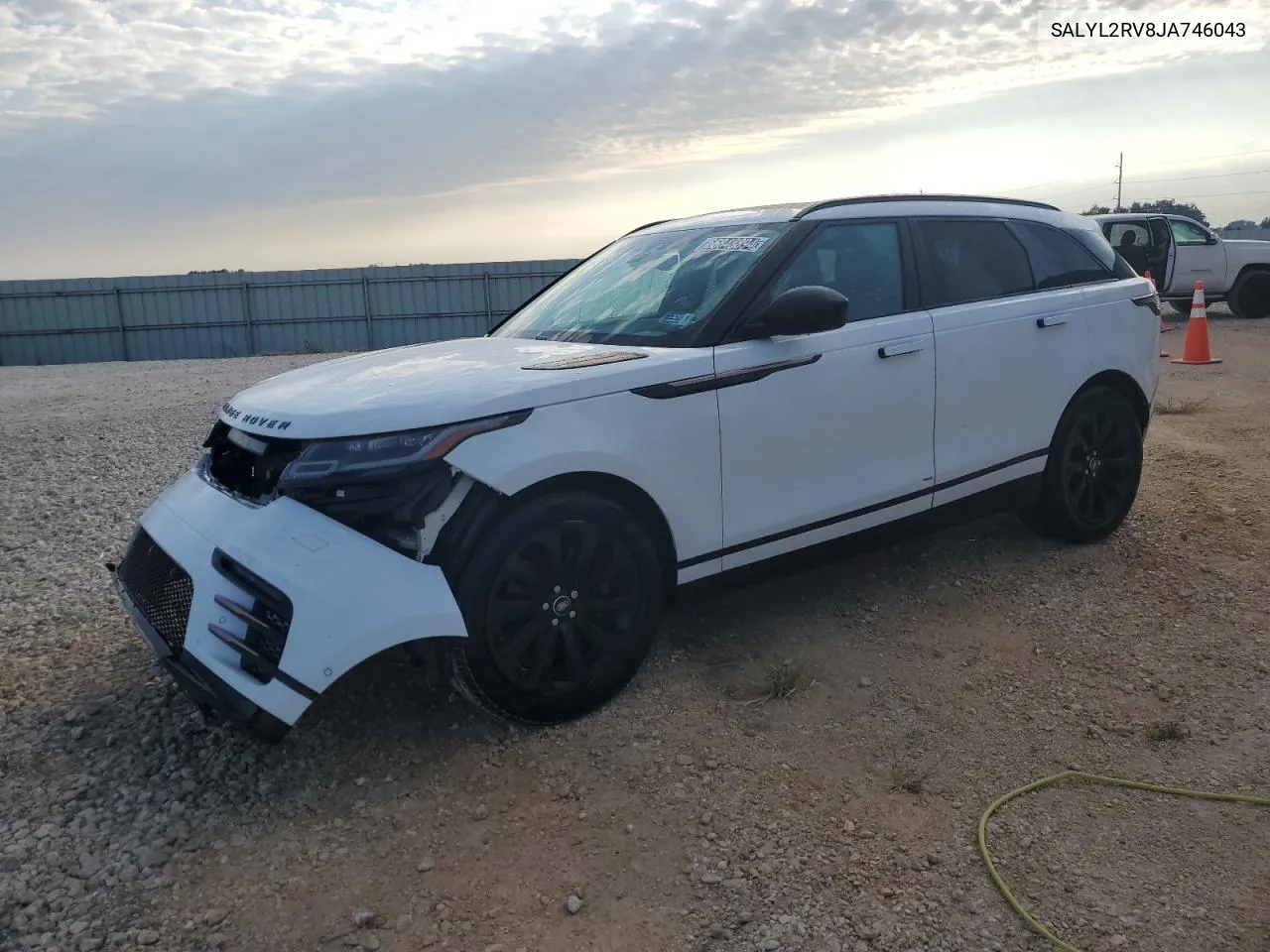 2018 Land Rover Range Rover Velar R-Dynamic Se VIN: SALYL2RV8JA746043 Lot: 66848894