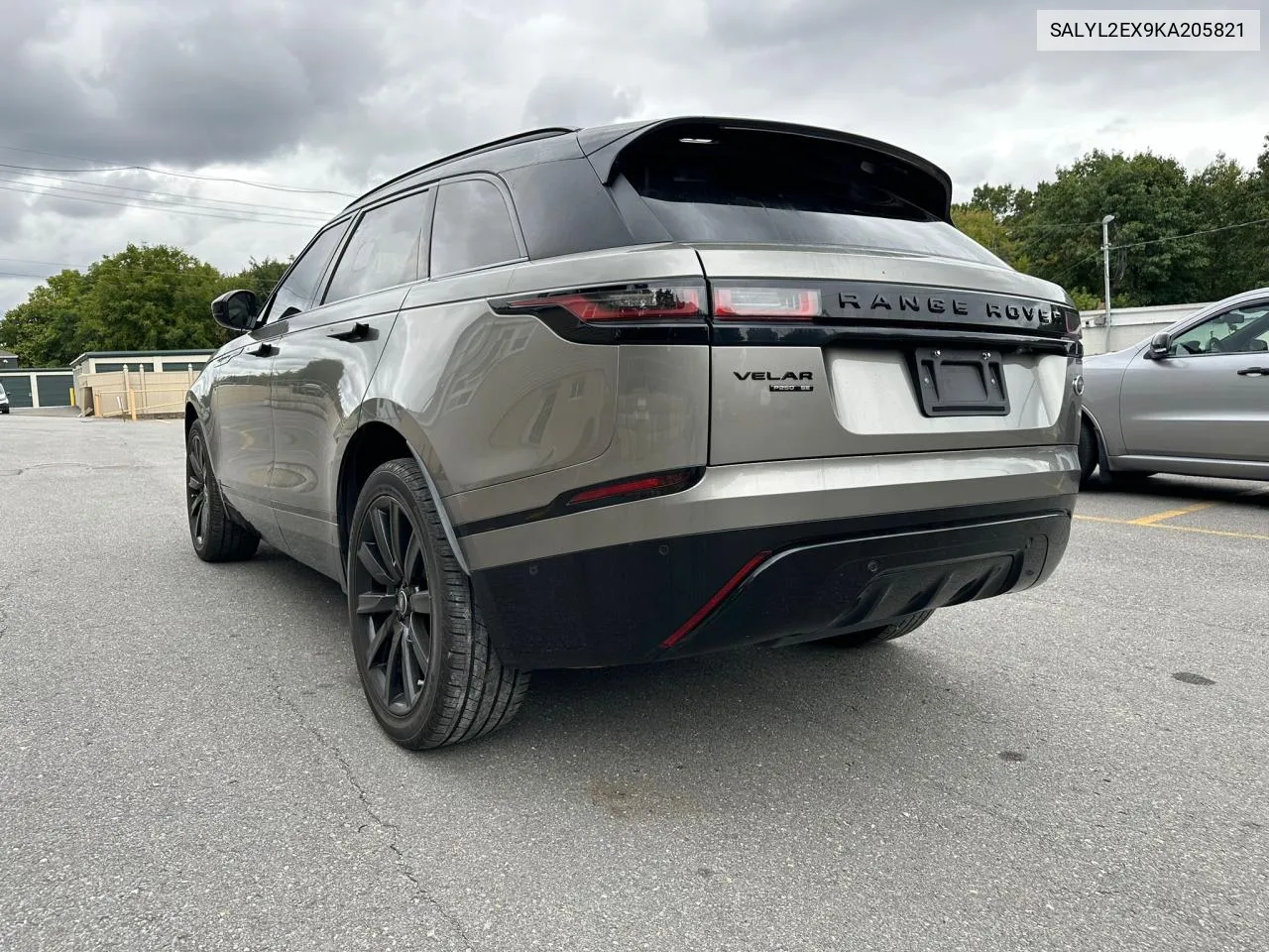 2019 Land Rover Range Rover Velar R-Dynamic Se VIN: SALYL2EX9KA205821 Lot: 72983164