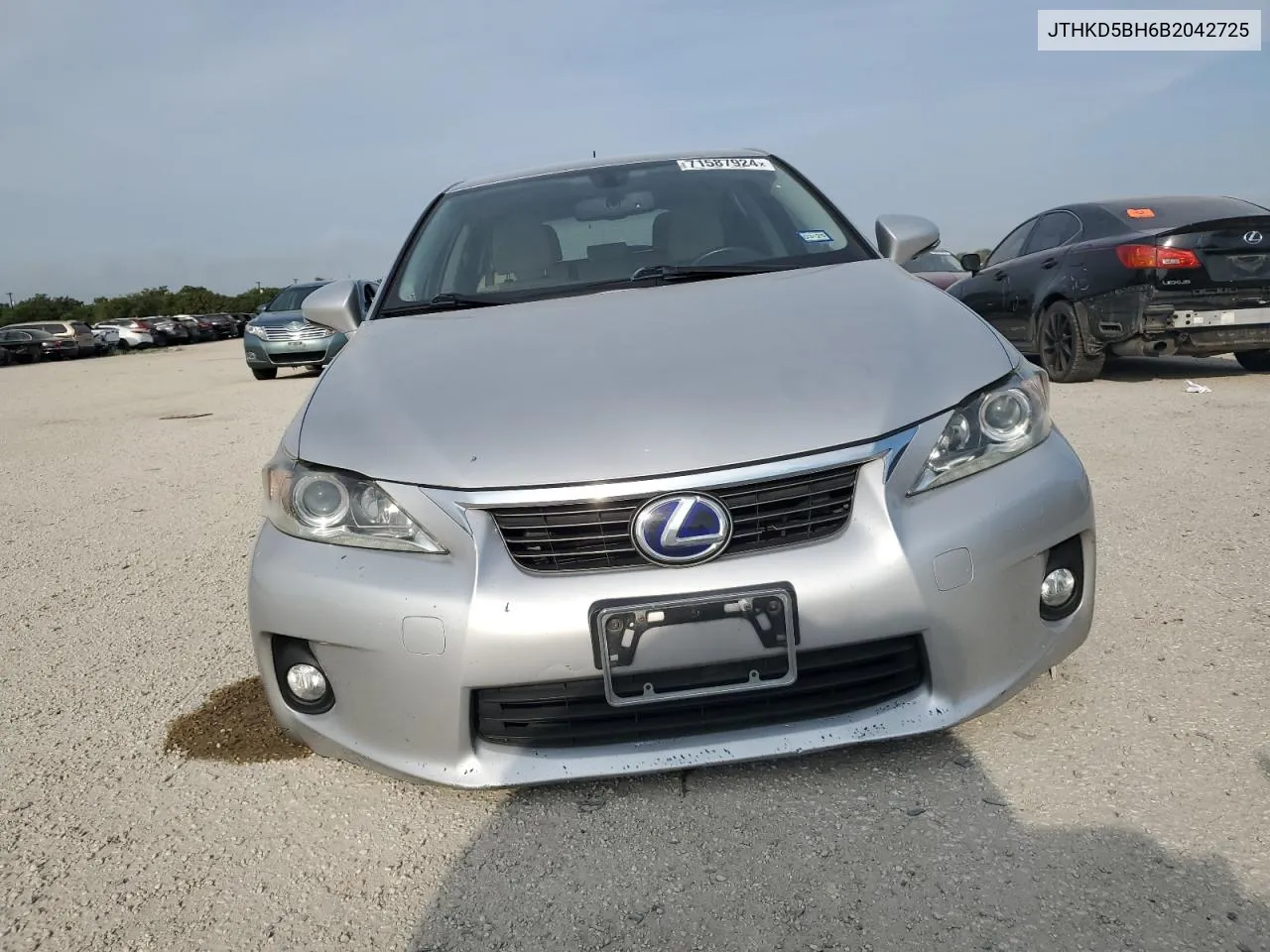 JTHKD5BH6B2042725 2011 Lexus Ct 200