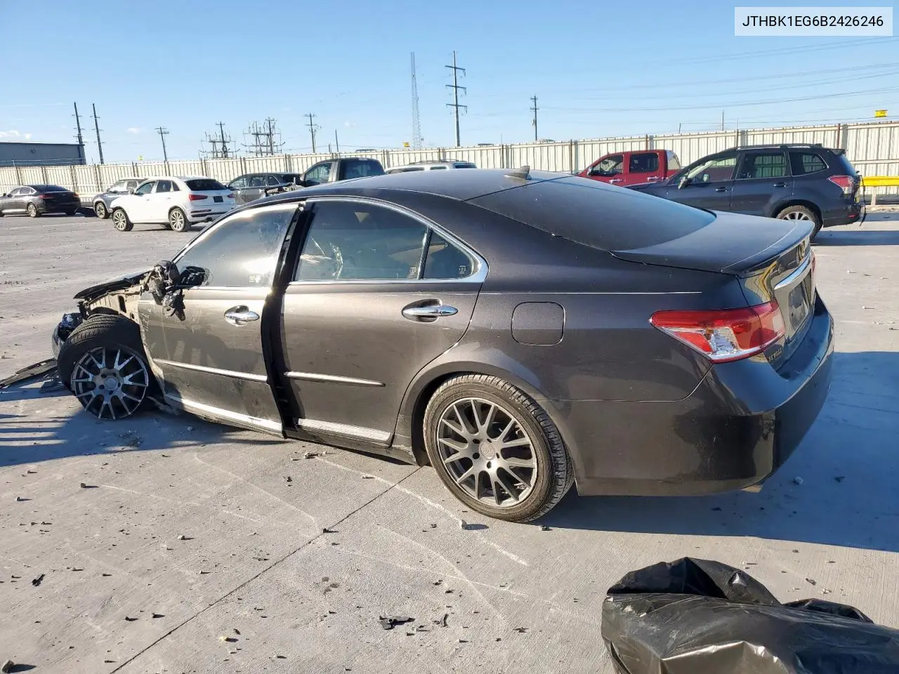 JTHBK1EG6B2426246 2011 Lexus Es 350